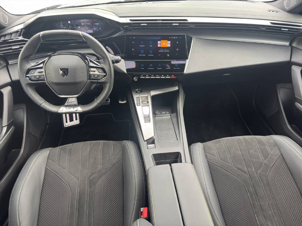 PEUGEOT 308 SW 1.6 PHEV 180 GT-image-14