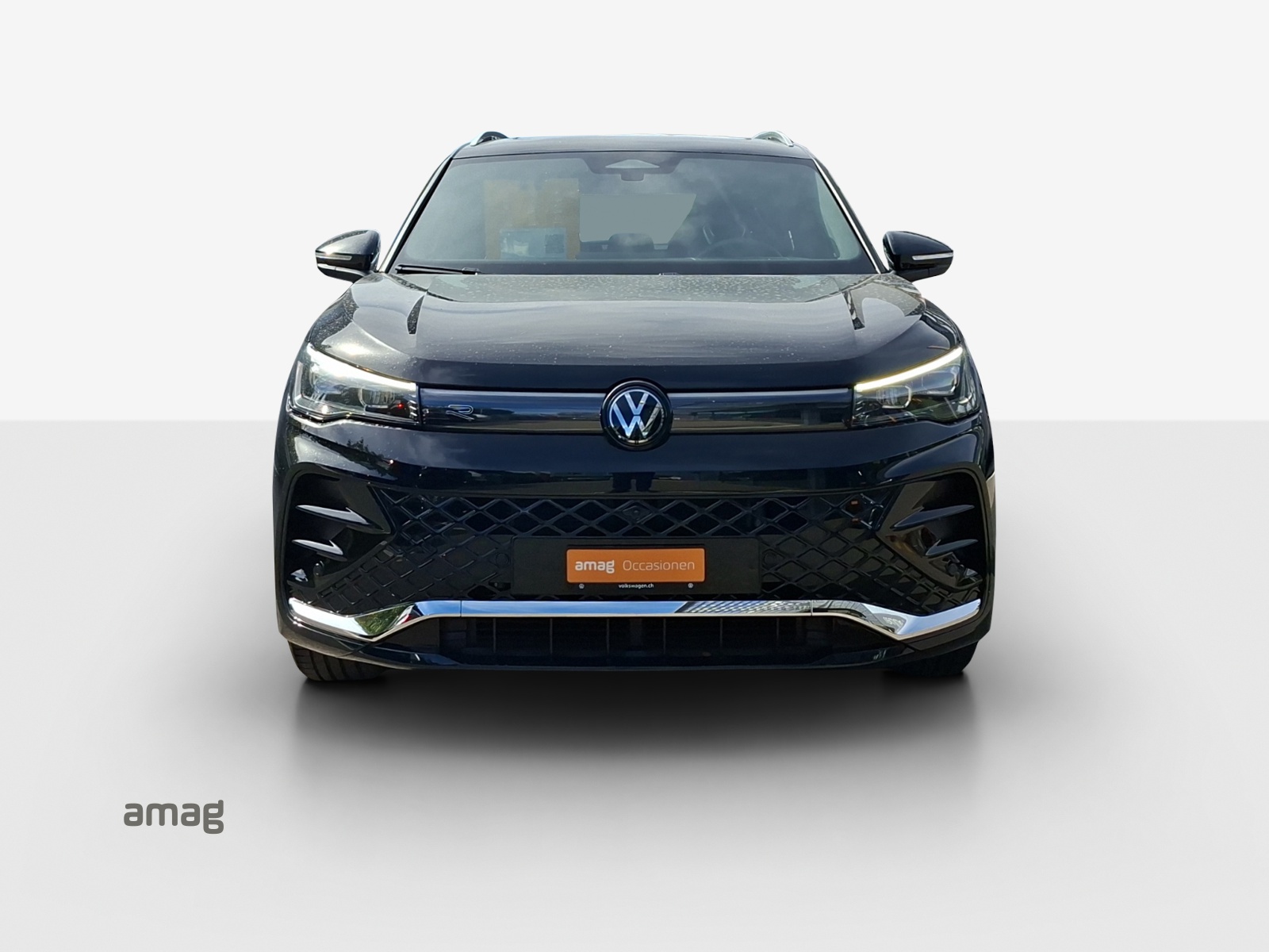 VW Tiguan 2.0 TSI DSG R-Line 4Motion-image-6