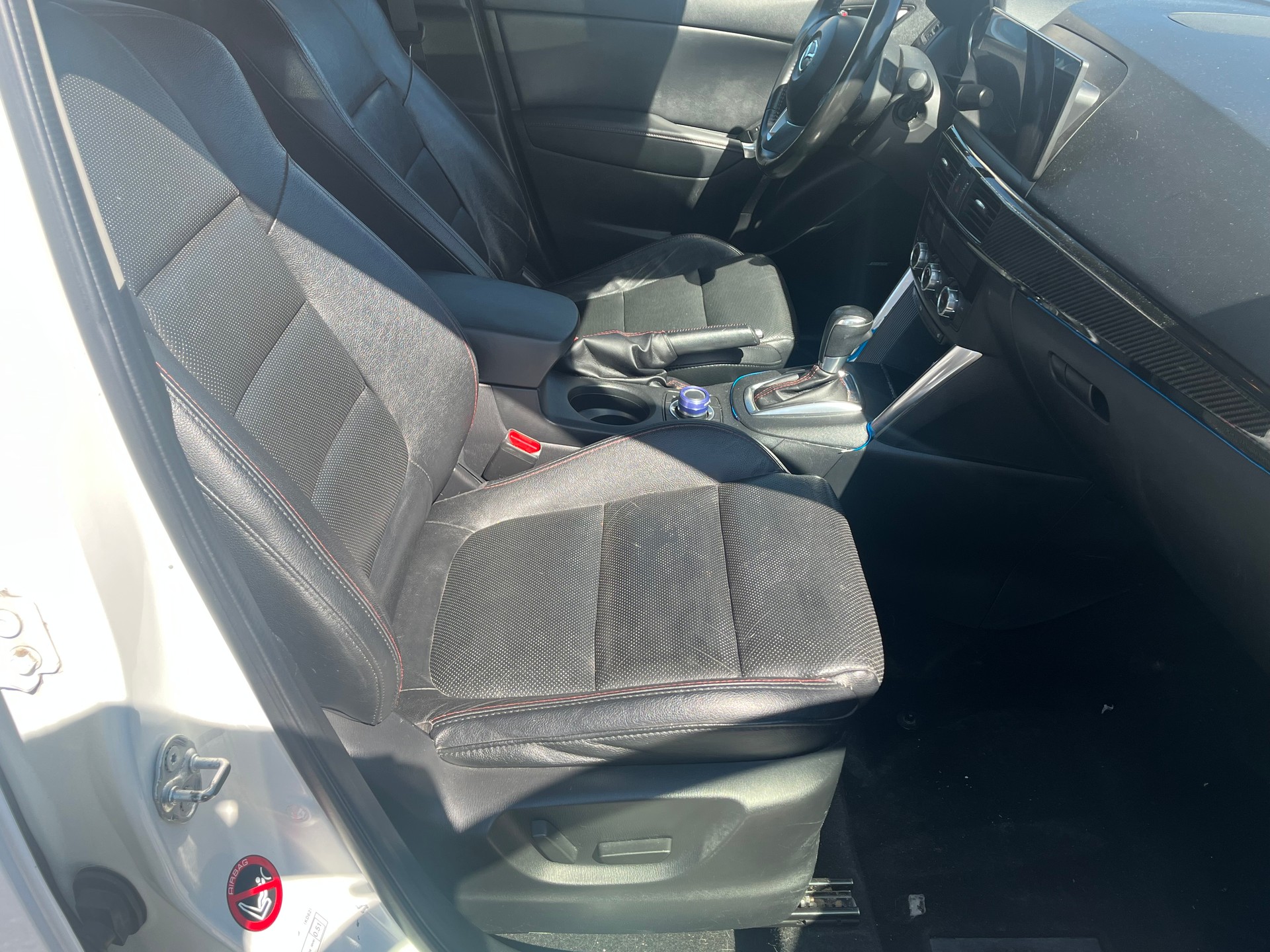 MAZDA CX-5 2.2 D HP Revolution AWD Automatic-image-7