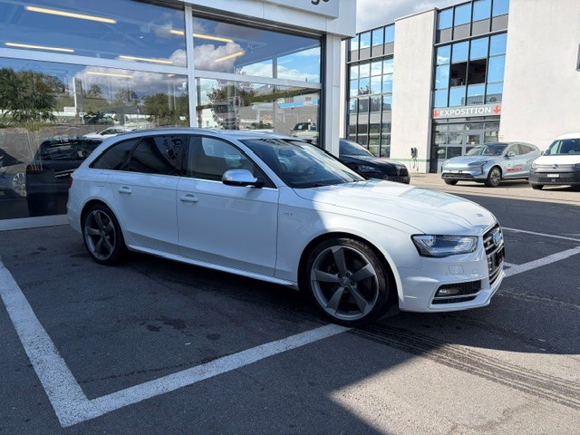 AUDI S4 Avant 3.0 V6 TFSI quattro S-Tronic-showroom-element-1