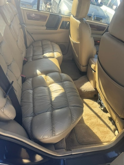 JEEP Grand Cherokee 5.2 Limited Automatic-image-12