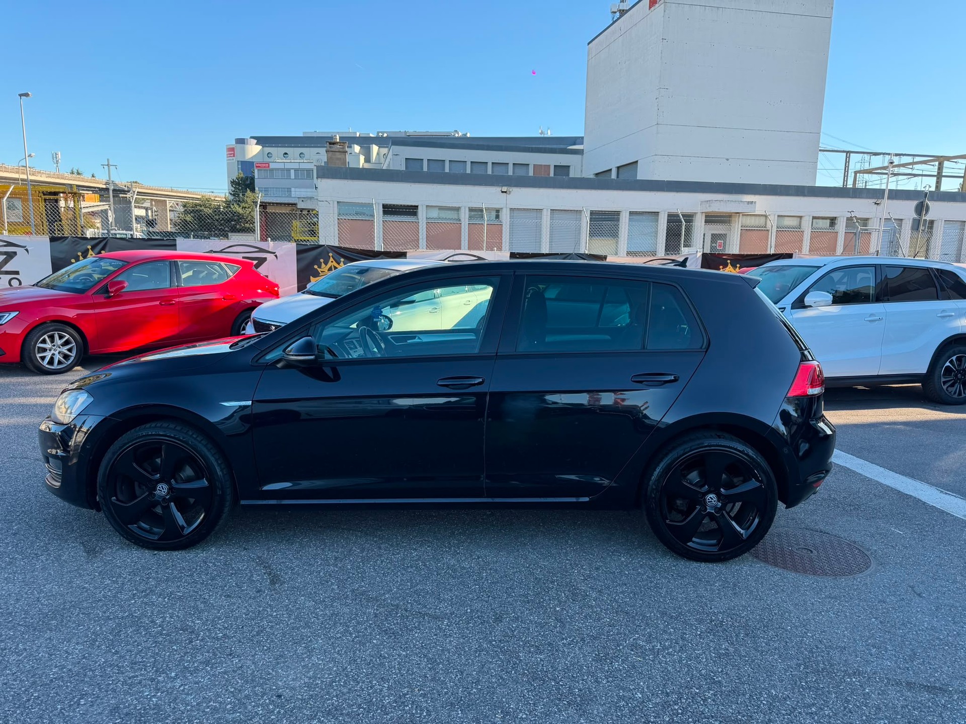 VW Golf 1.4 TSI Cup DSG garantie 2 ans expertiser du jour-showroom-element-2