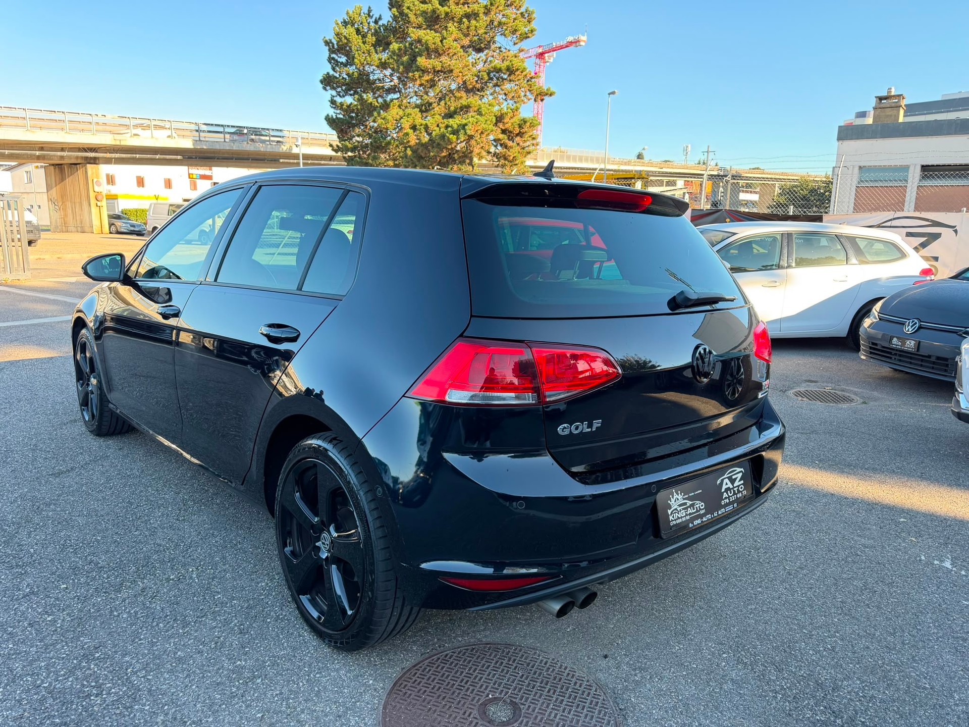 VW Golf 1.4 TSI Cup DSG garantie 2 ans expertiser du jour-showroom-element-3