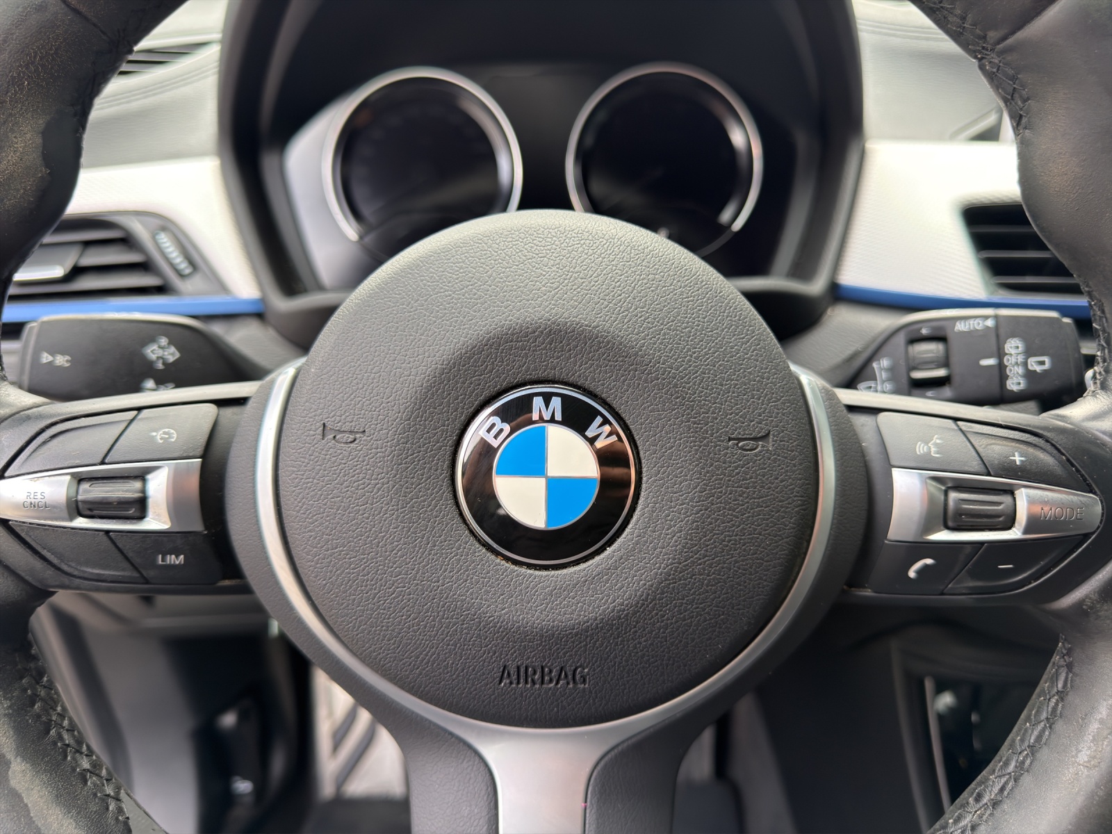 BMW X1 sDrive 18i M Sport Steptronic DSK-image-8