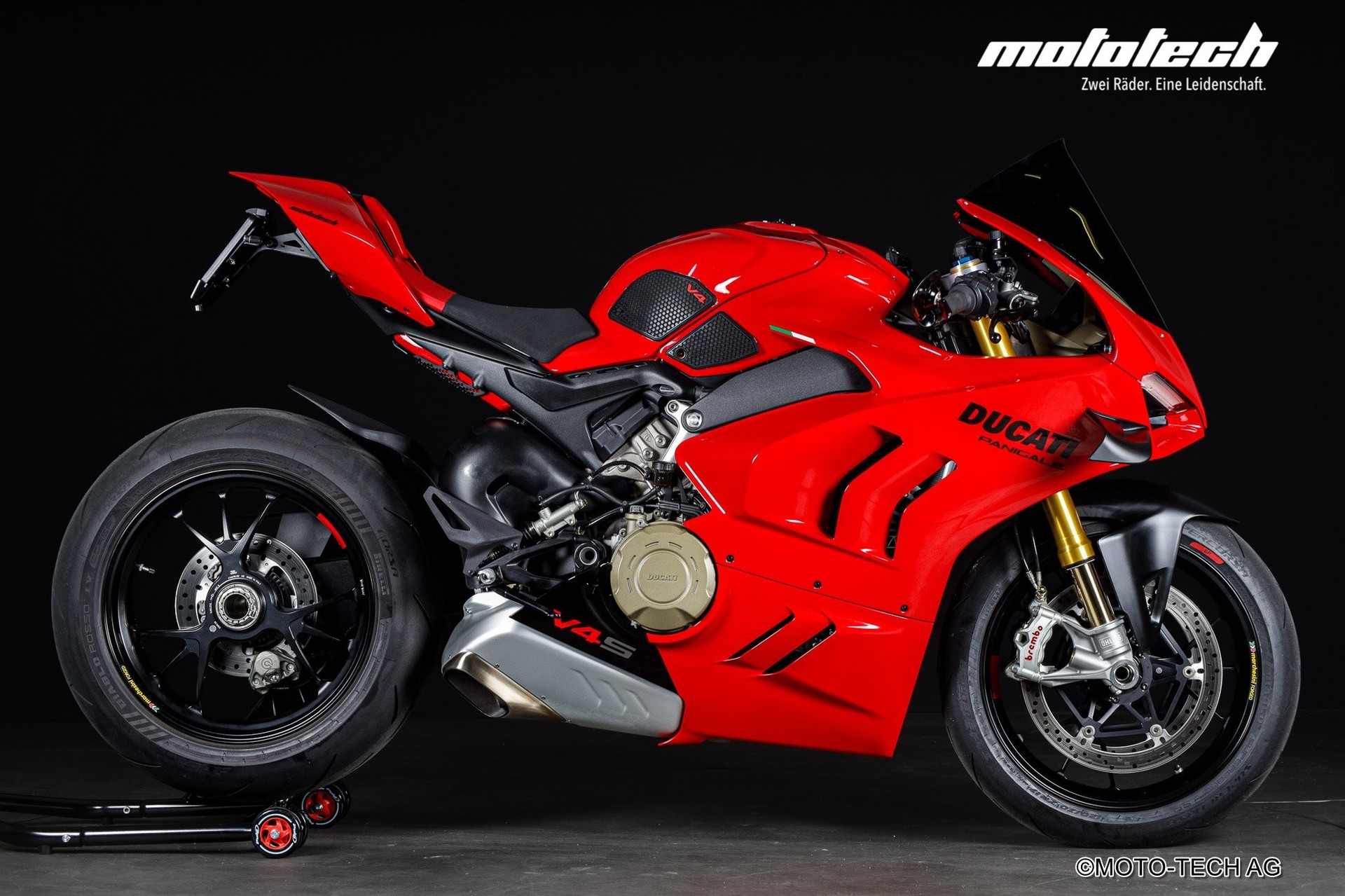 DUCATI Panigale V4 S-image-1