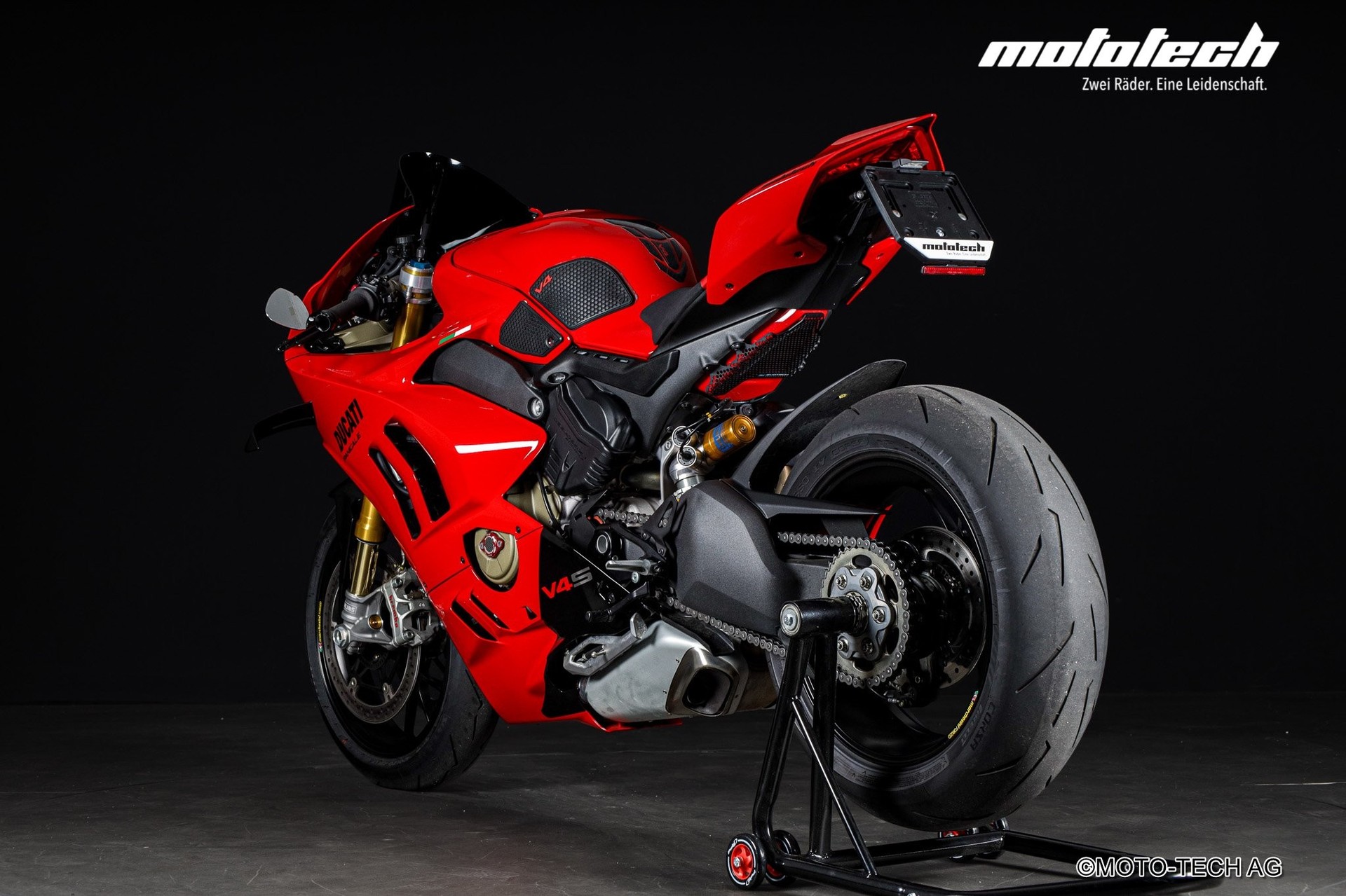 DUCATI Panigale V4 S-image-3