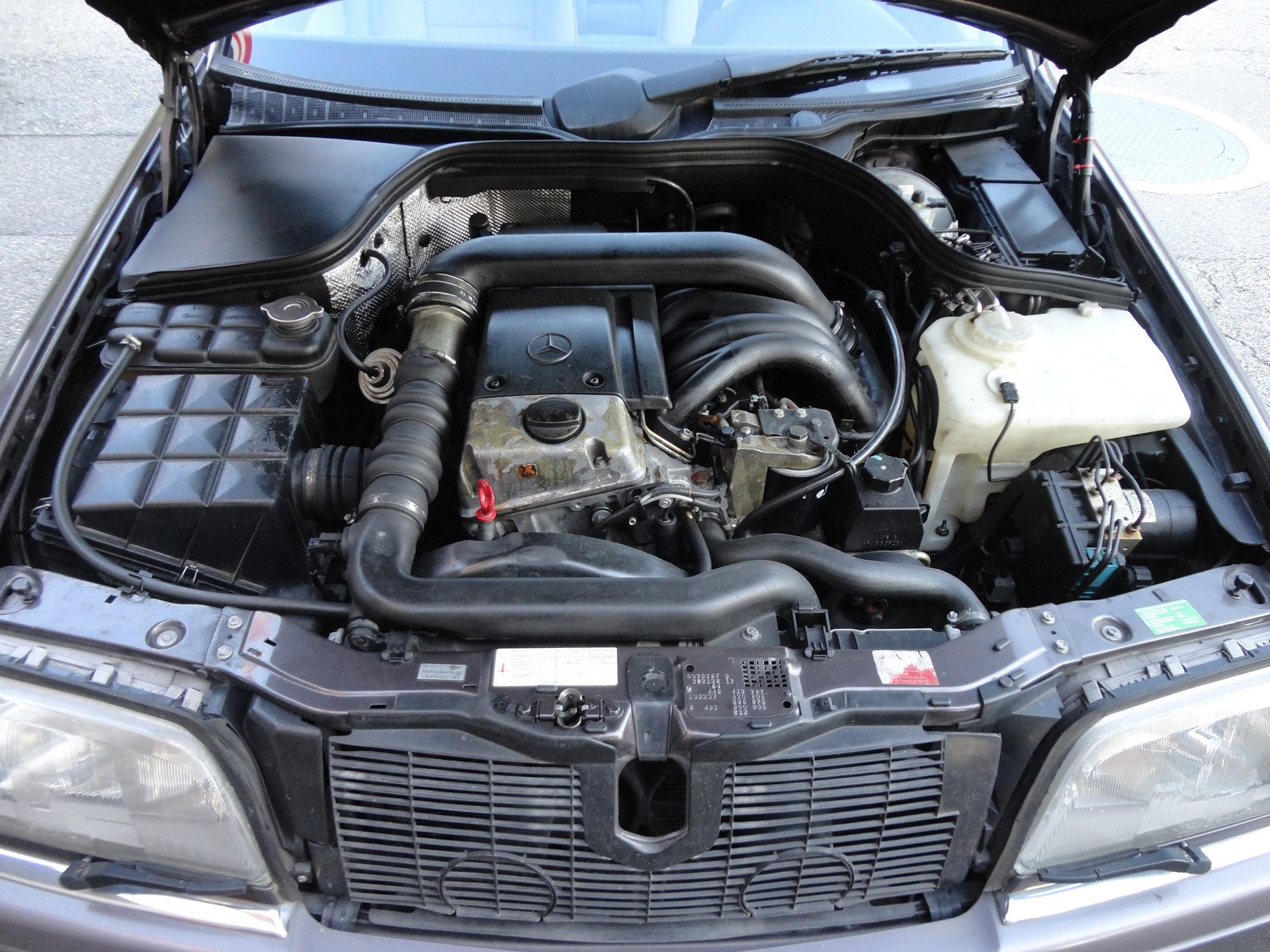 MERCEDES-BENZ C 250 TD Elégance-image-9