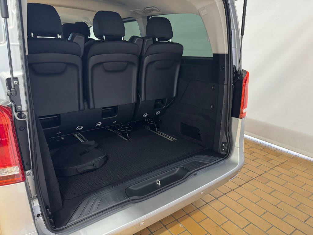 MERCEDES-BENZ eVito 129 Tourer Pro lang 90 Kwh-image-4