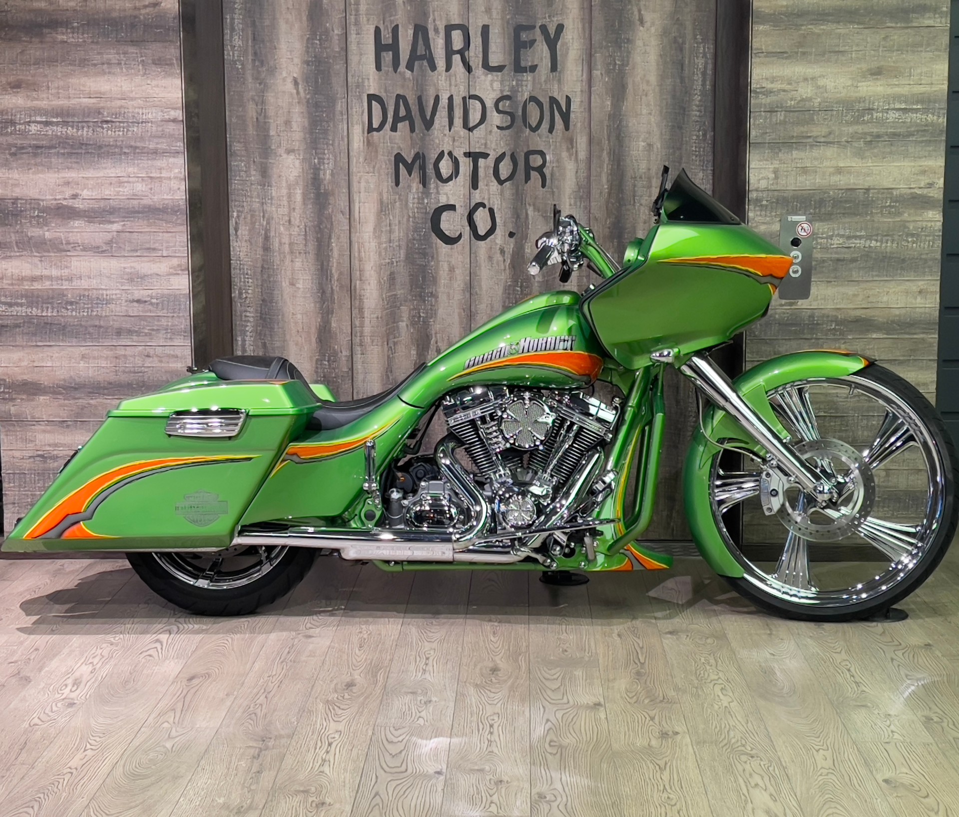 HARLEY-DAVIDSON Kodlin FKST