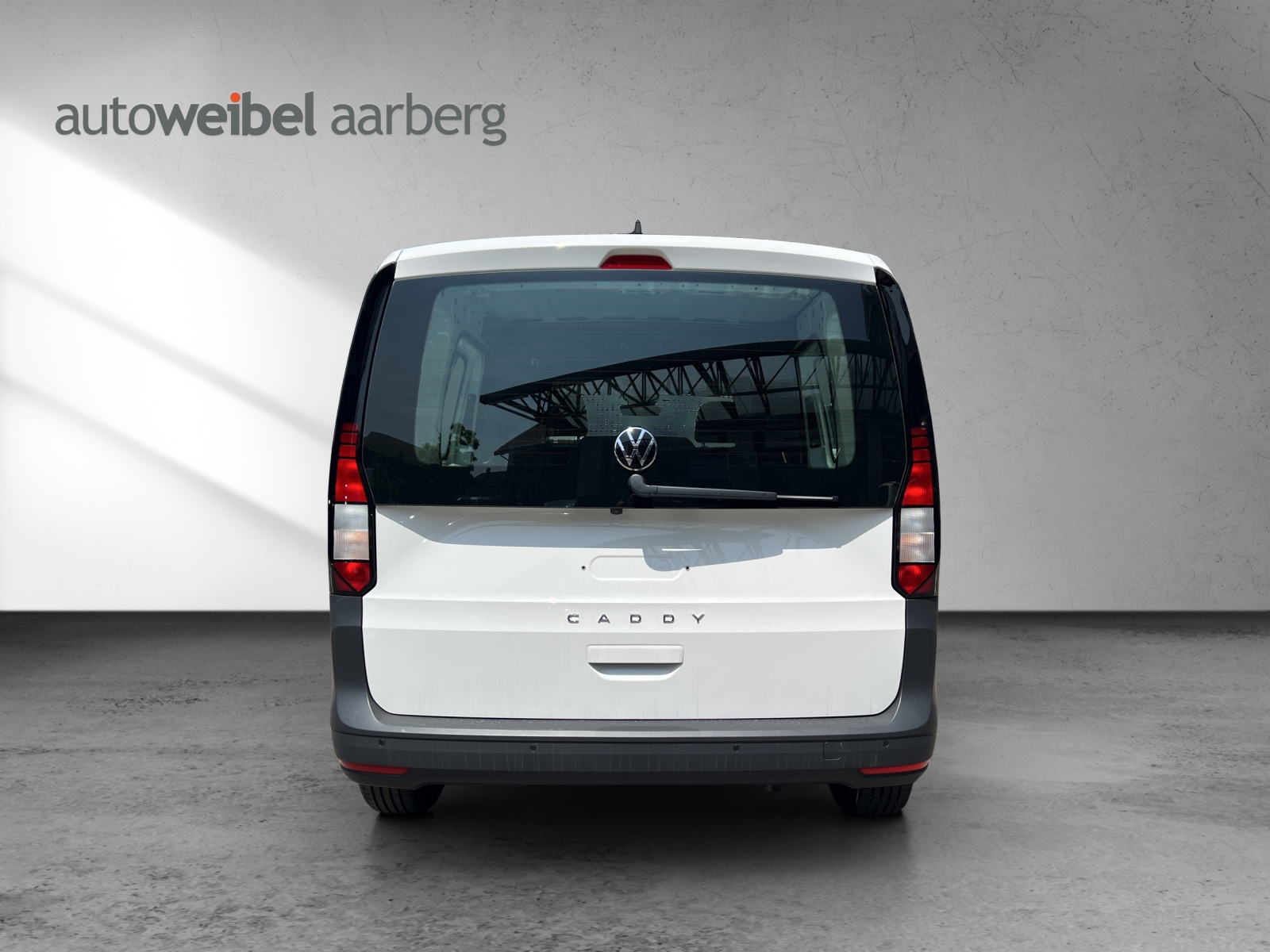 VW Caddy Cargo 1.5 TSI Entry-showroom-element-2
