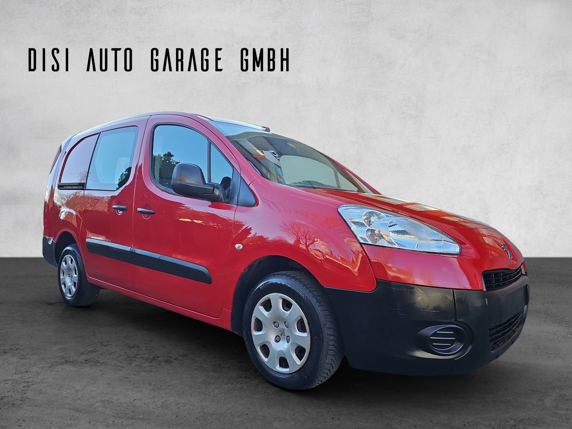 PEUGEOT Partner 1.6 e-HDI Urban Pack-showroom-element-3