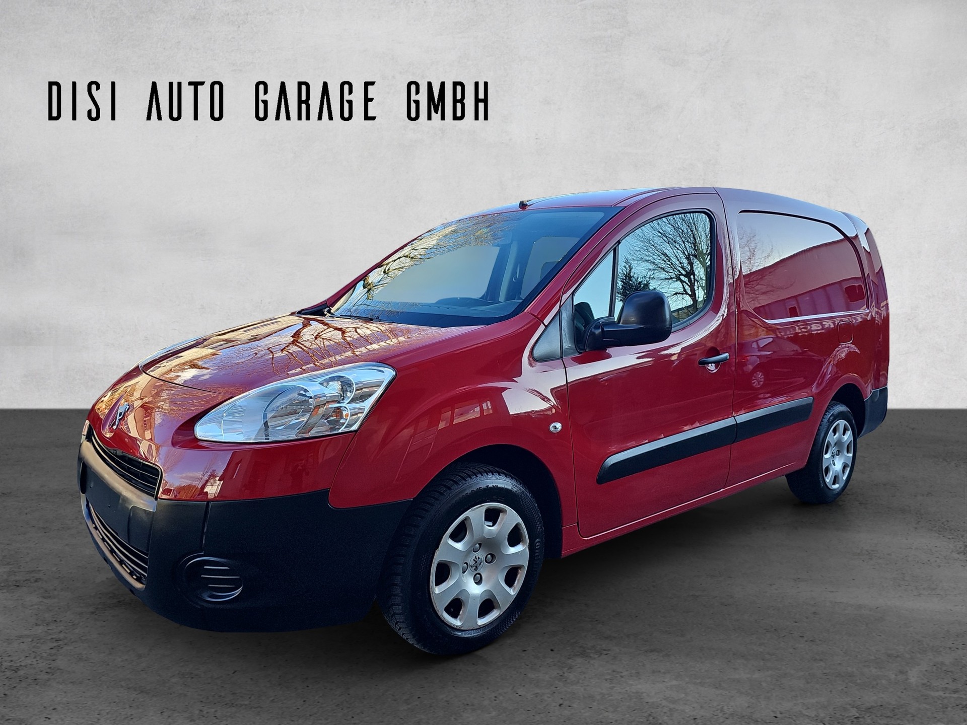 PEUGEOT Partner 1.6 e-HDI Urban Pack-showroom-element-1