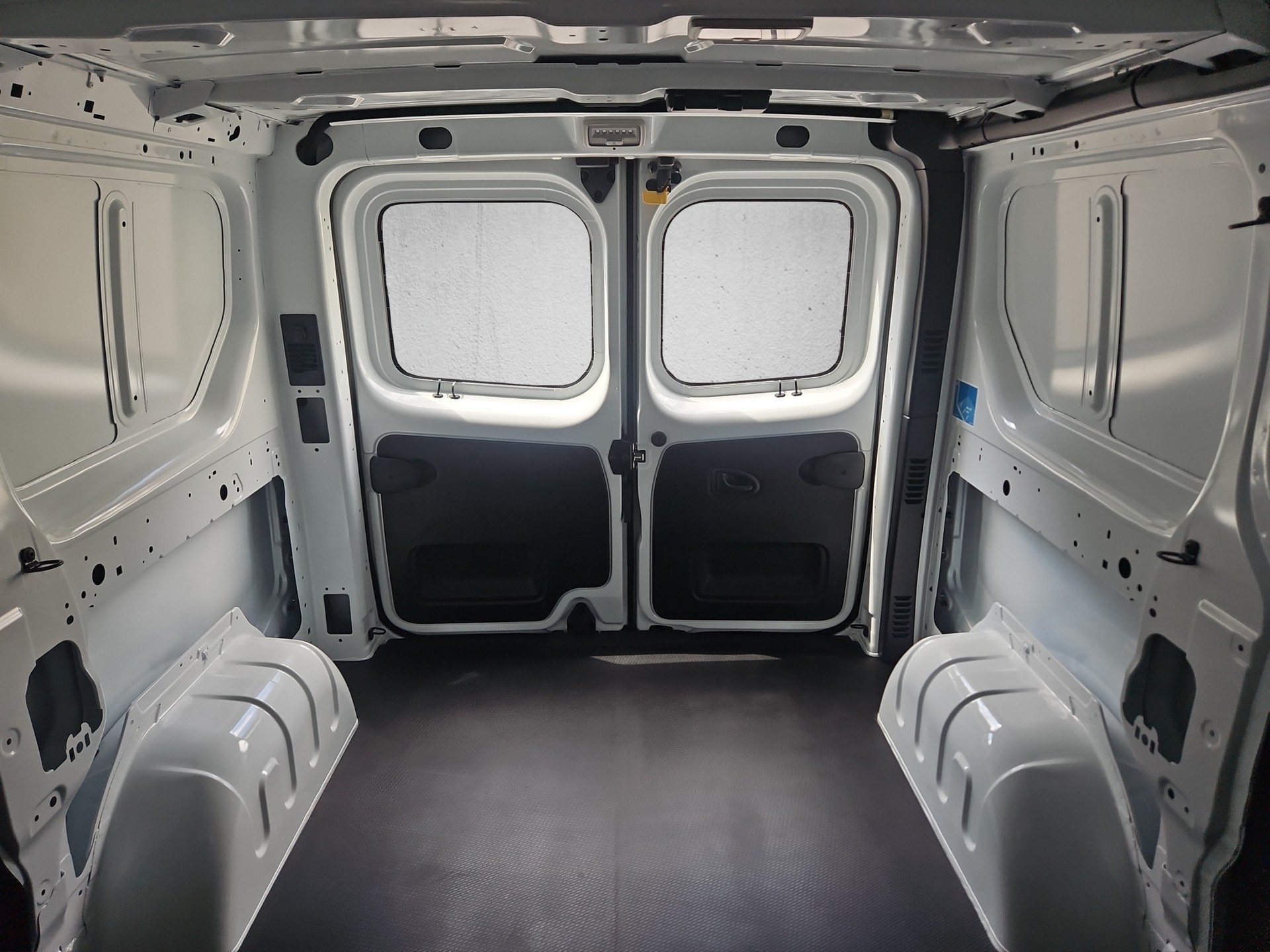 NISSAN Primastar 150 L1H1 N-Connecta DCT HT LRB - LEASING AB CHF 449.- mtl-image-18