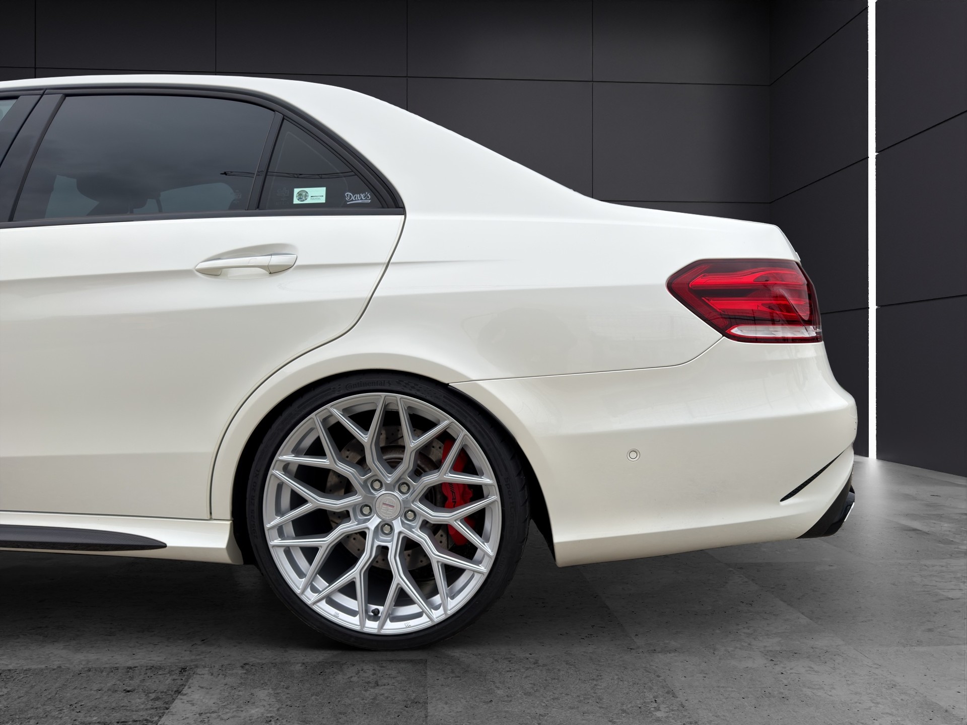 MERCEDES-BENZ E 63 AMG S 4Matic Speedshift * Carbon Paket *ohne OPF*-image-10