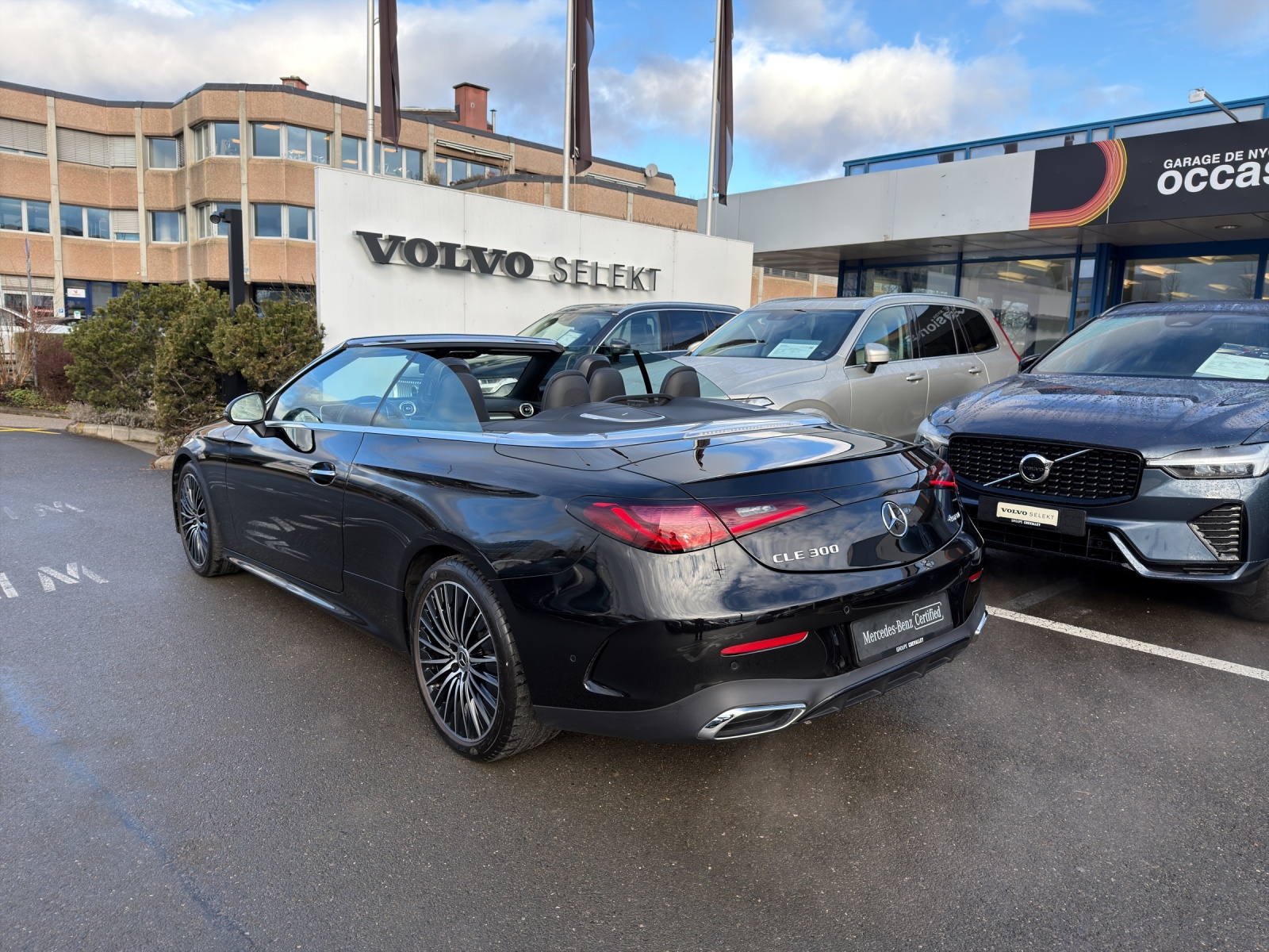 MERCEDES-BENZ CLE 300 Cabrio 4Matic 9G-Tronic-image-20