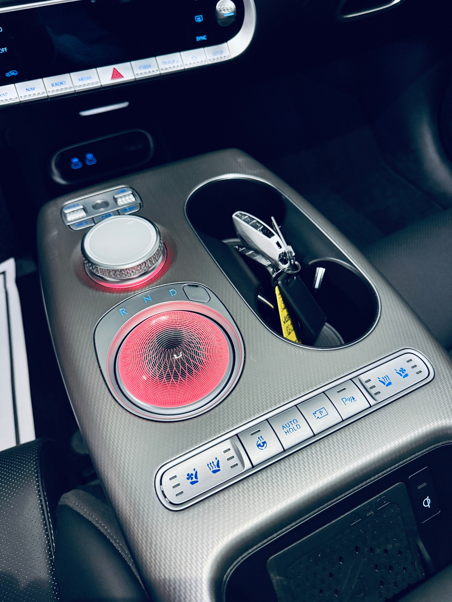 GENESIS GV60 77.4 kWh Premium-image-19