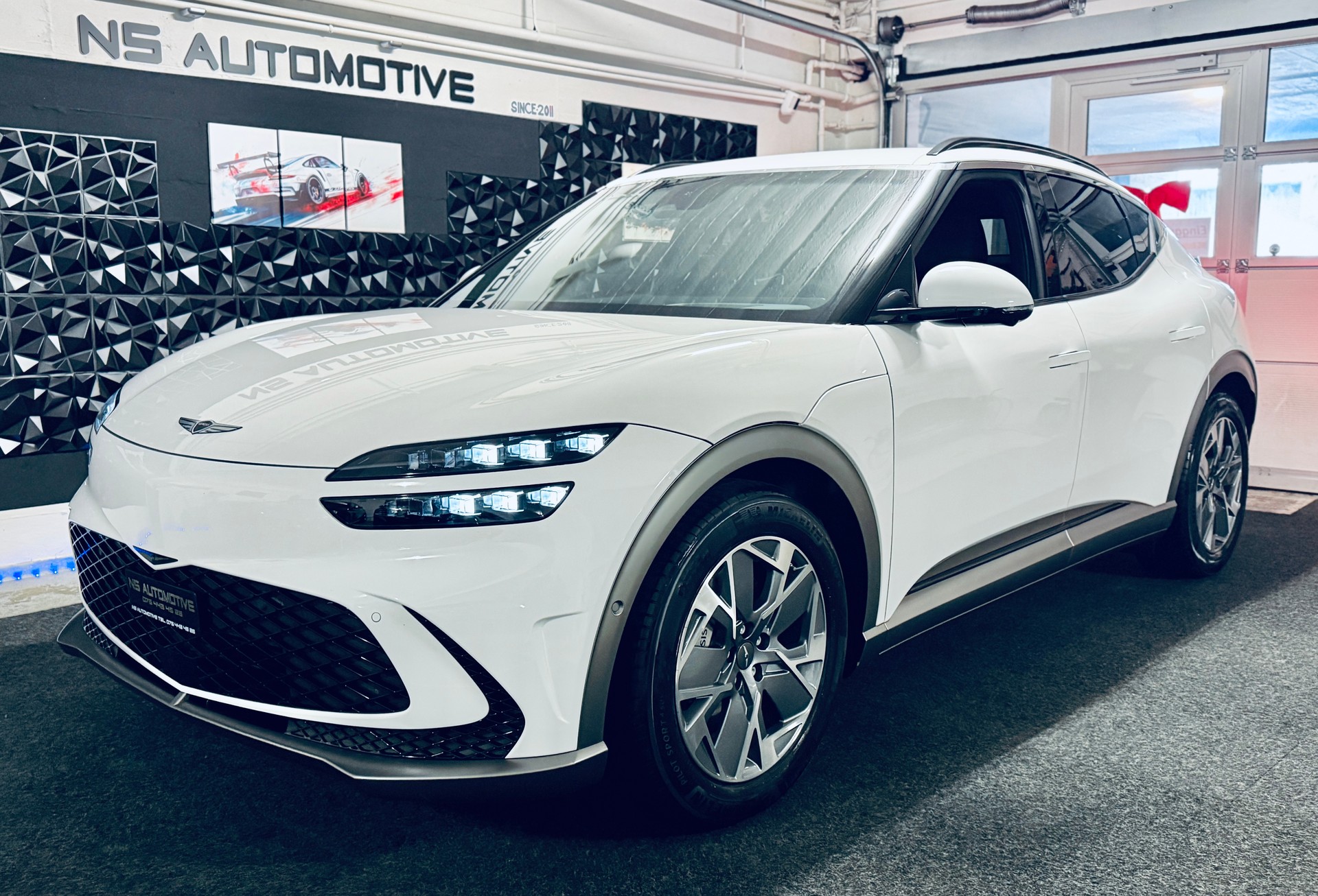 GENESIS GV60 77.4 kWh Premium