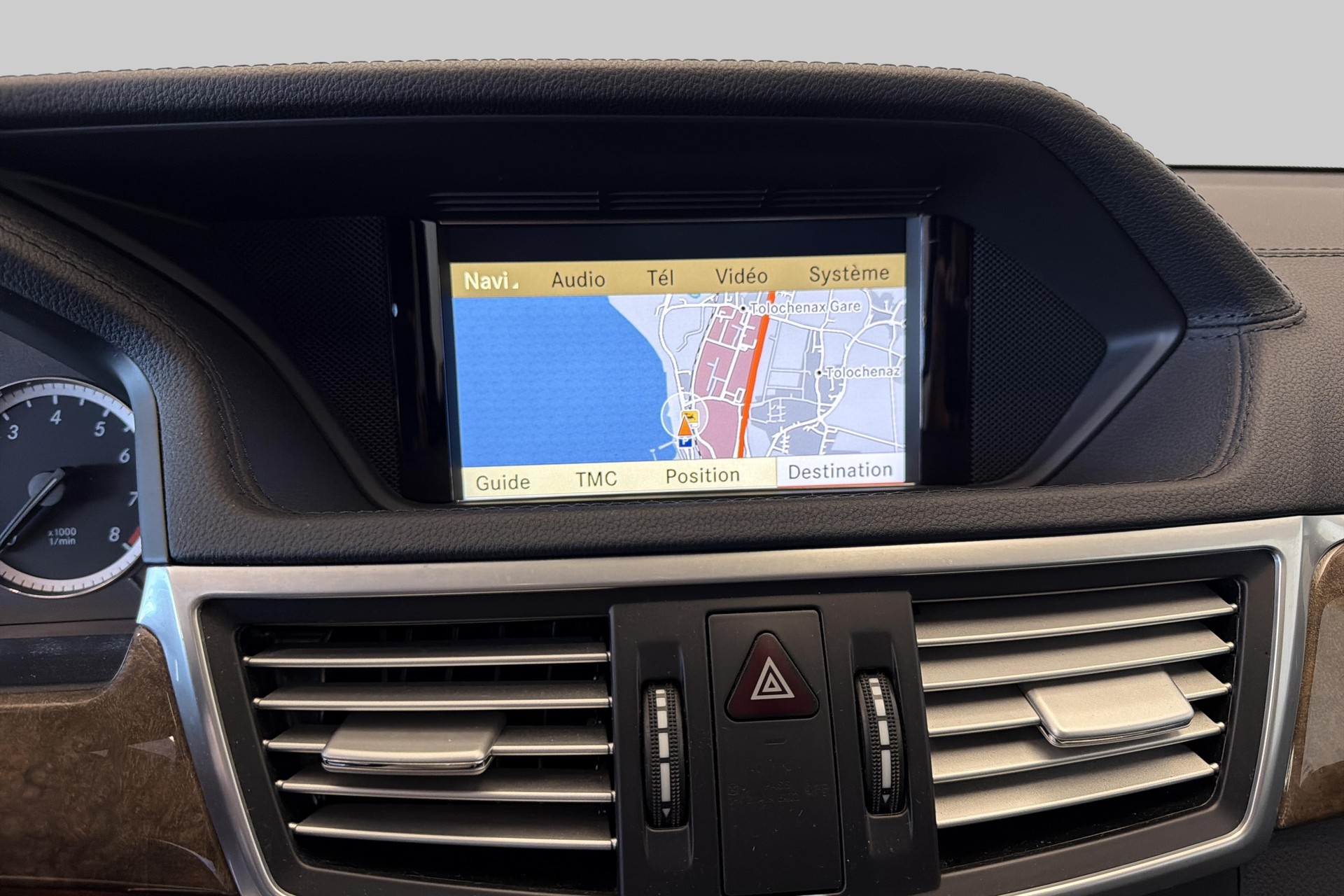 MERCEDES-BENZ E 500 Elégance 4Matic 7G-Tronic-image-11