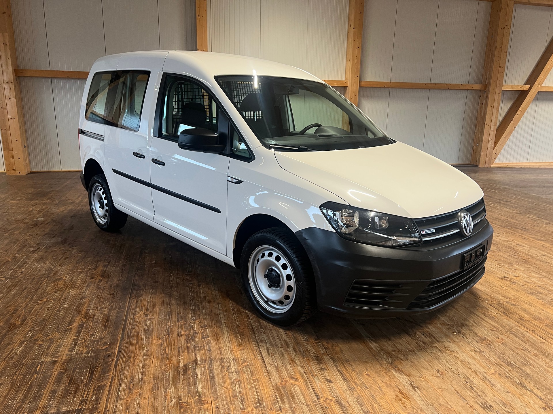 VW Caddy 2.0TDI 4Motion BlueMotion Technology DSG-showroom-element-2