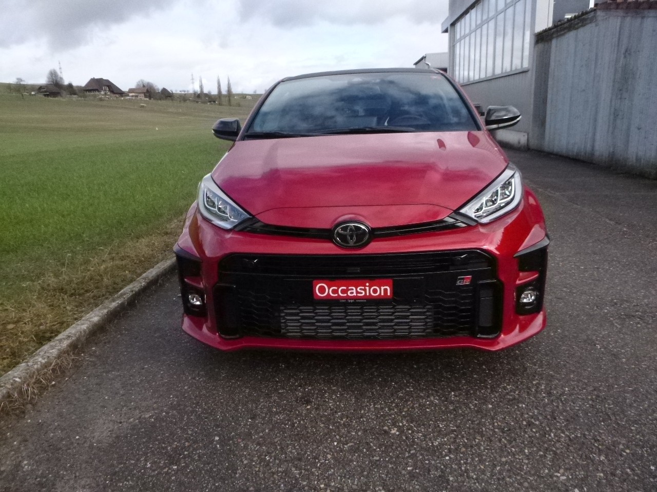 TOYOTA Yaris 1.6 GR Sport-image-9