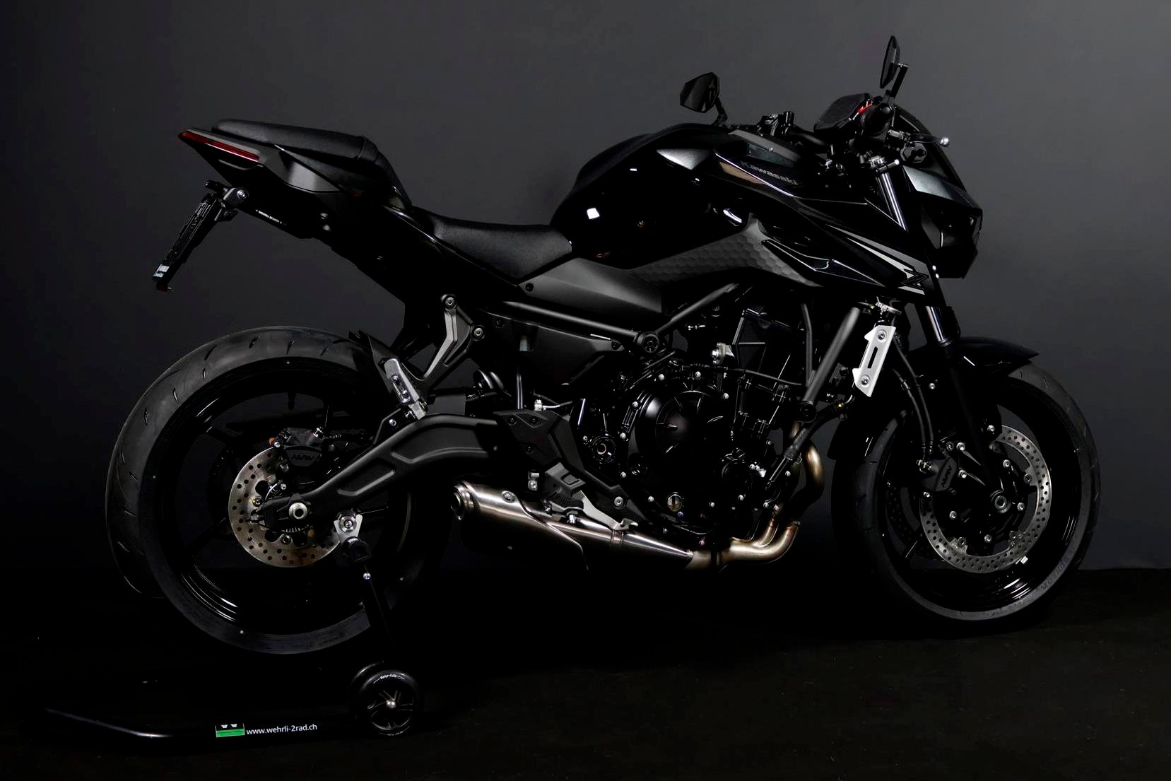 KAWASAKI Z 650 S (50/35 KW) Level 2-image-13