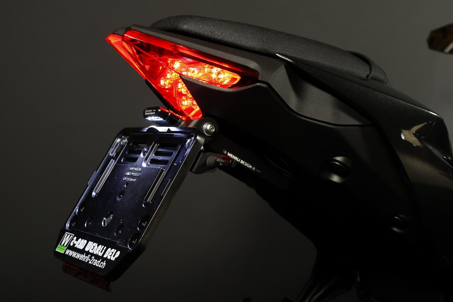 KAWASAKI Z 650 S (50/35 KW) Level 2-image-12