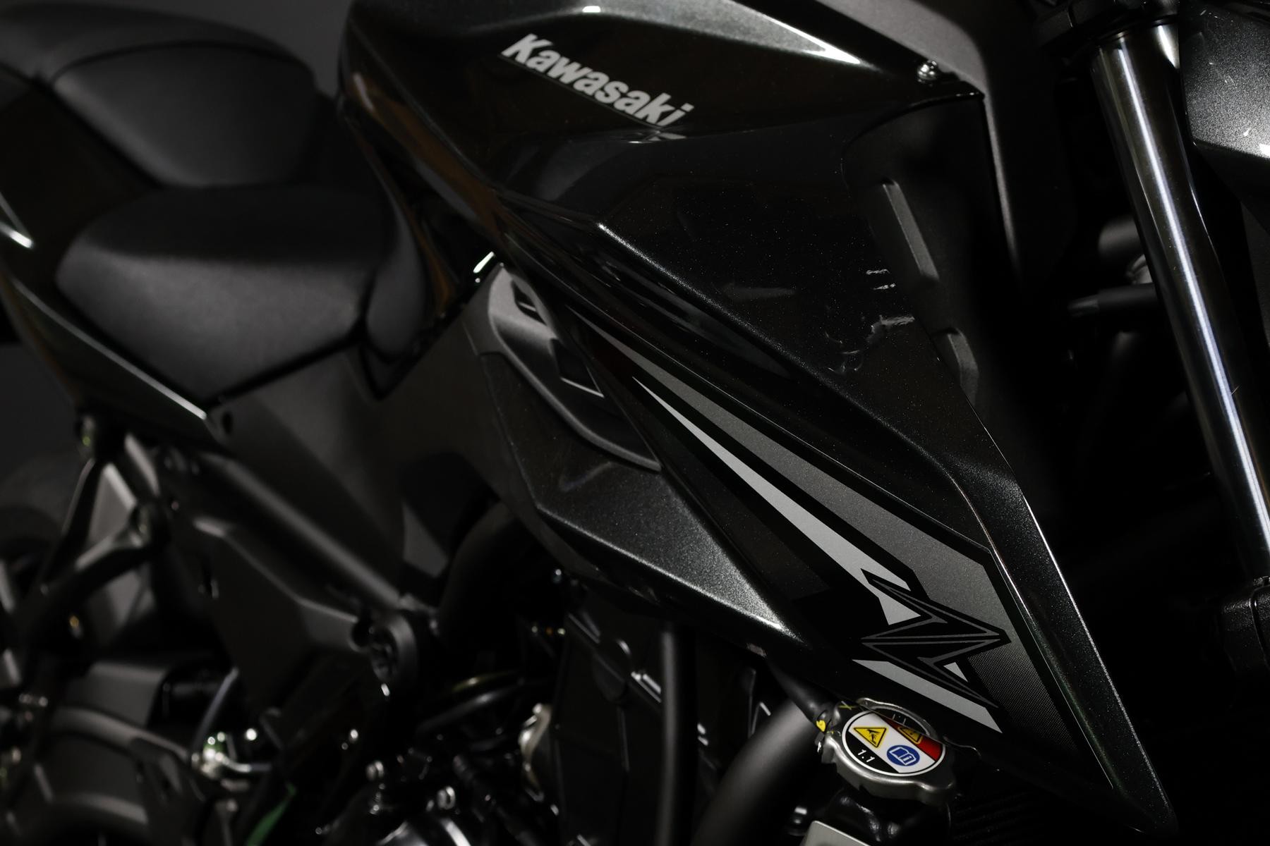KAWASAKI Z 650 S (50/35 KW) Level 2-image-7