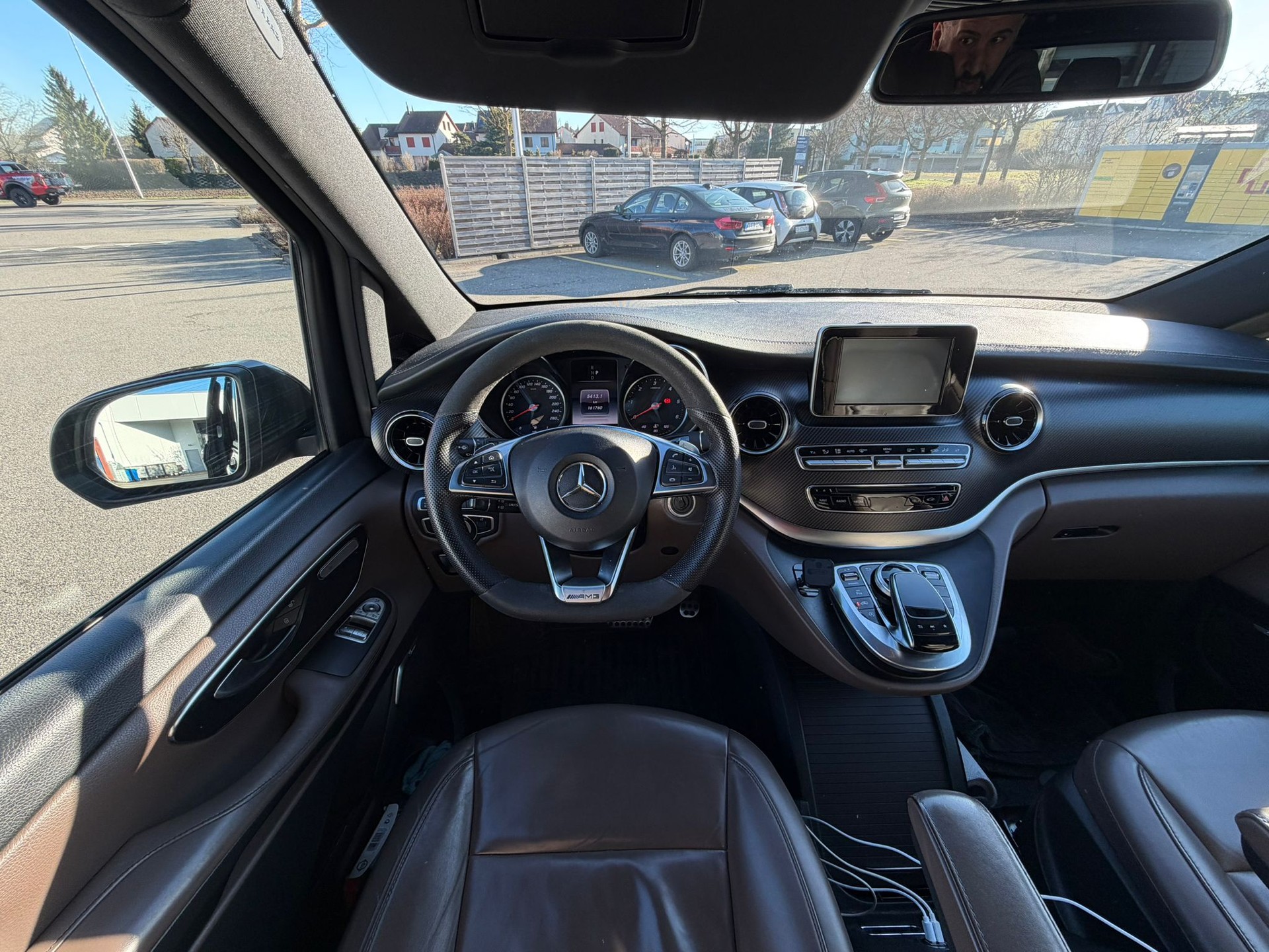 MERCEDES-BENZ V 250 d extralang Avantgarde 4Matic 9G-Tronic-image-11