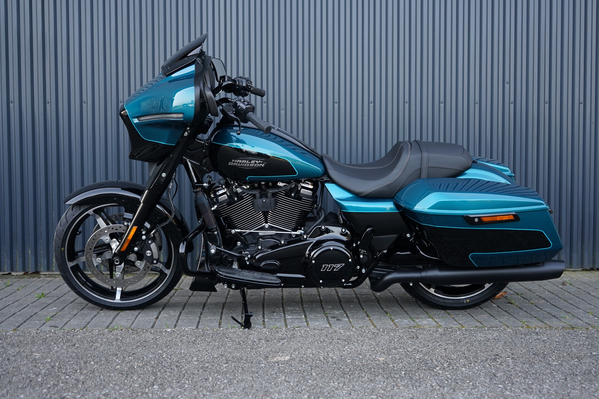 HARLEY-DAVIDSON FLHX Street Glide 117-image-5