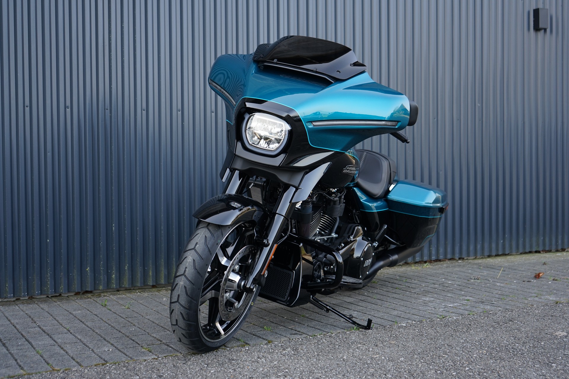 HARLEY-DAVIDSON FLHX Street Glide 117-image-2