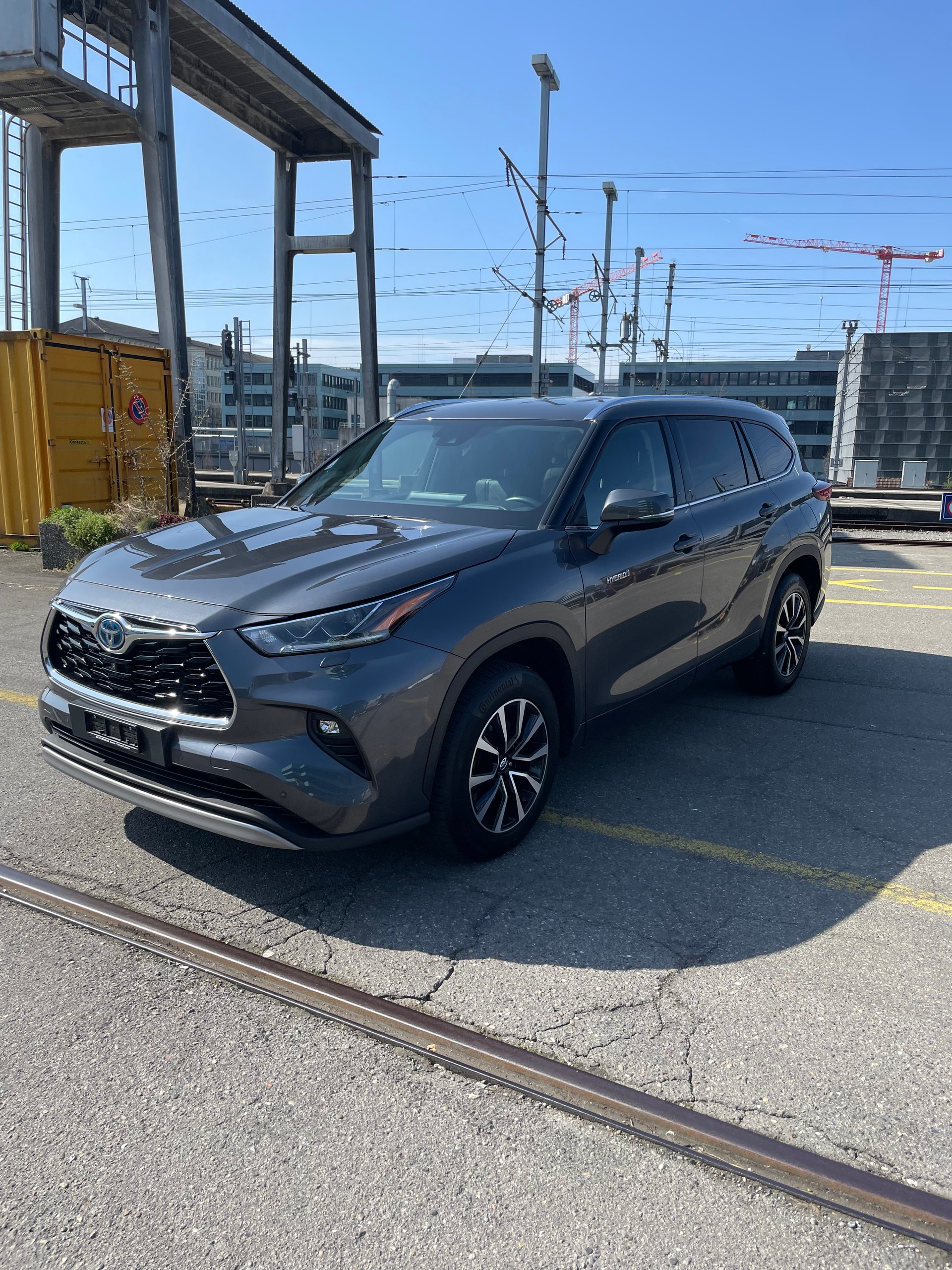 TOYOTA Highlander 2.5 HSD Premium e-CVT