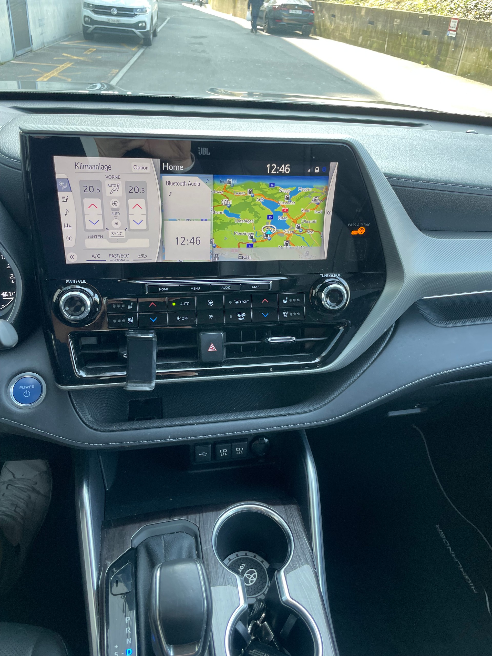TOYOTA Highlander 2.5 HSD Premium e-CVT-image-9