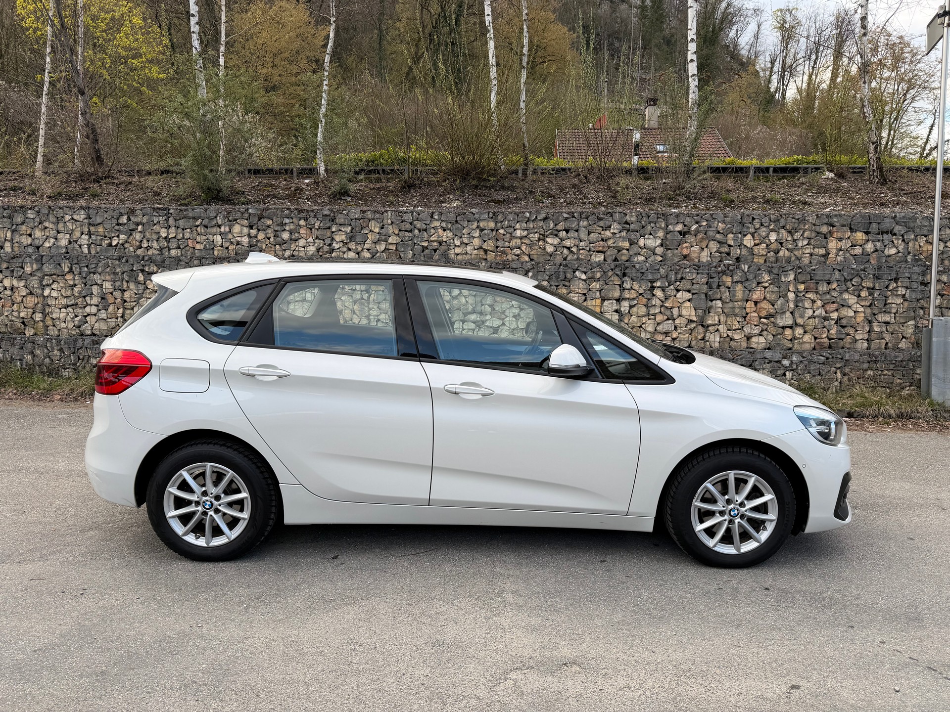 BMW 218i Active Tourer DKG-image-3
