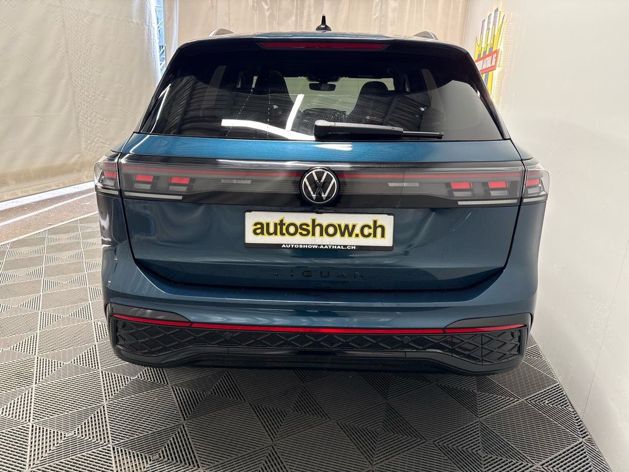 VW Tiguan 2.0 TSI R-Line 4Motion Black Edition-image-18