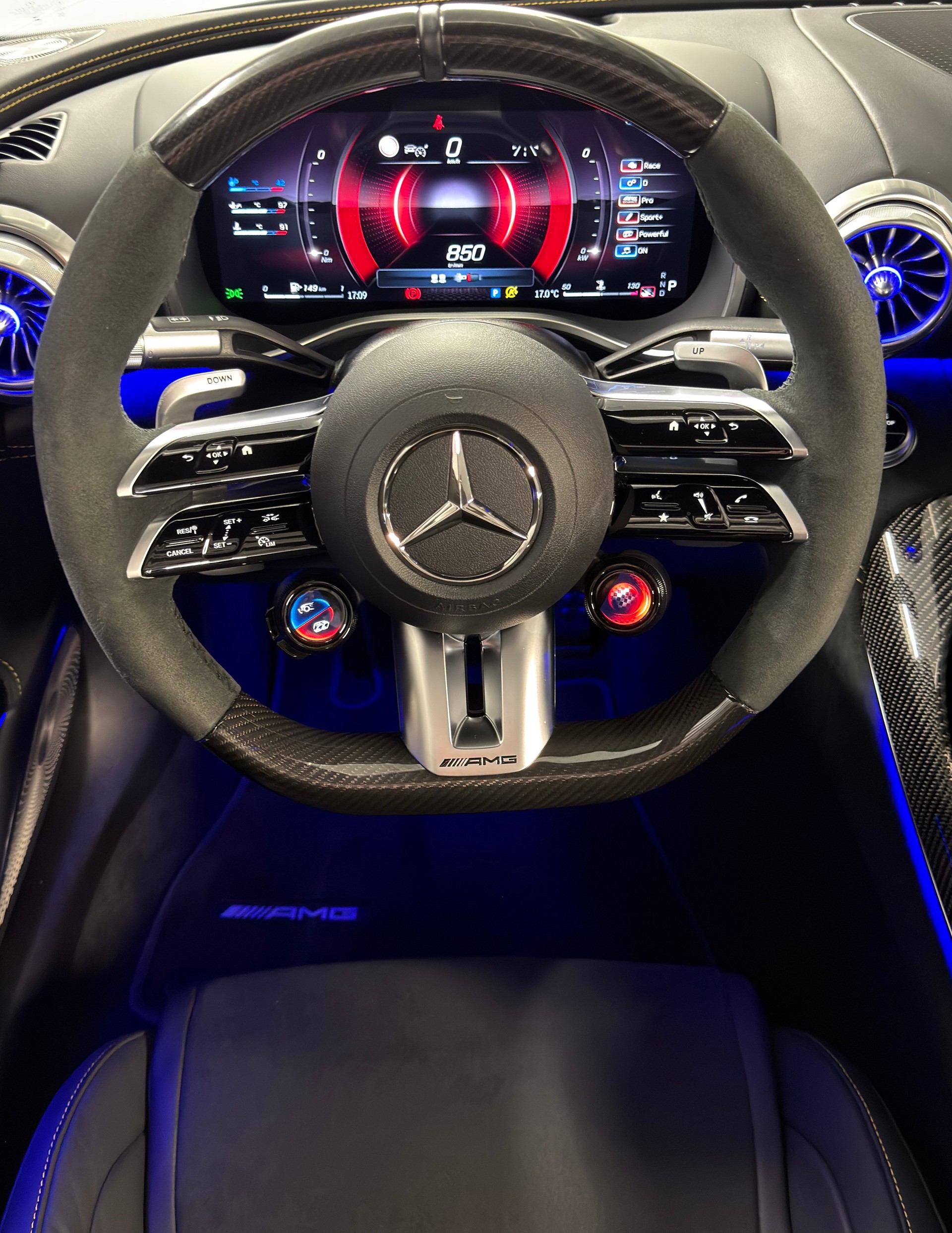 MERCEDES-BENZ AMG SL 63 4M Speedshift MCT Motorsport Collectors Edition-image-21
