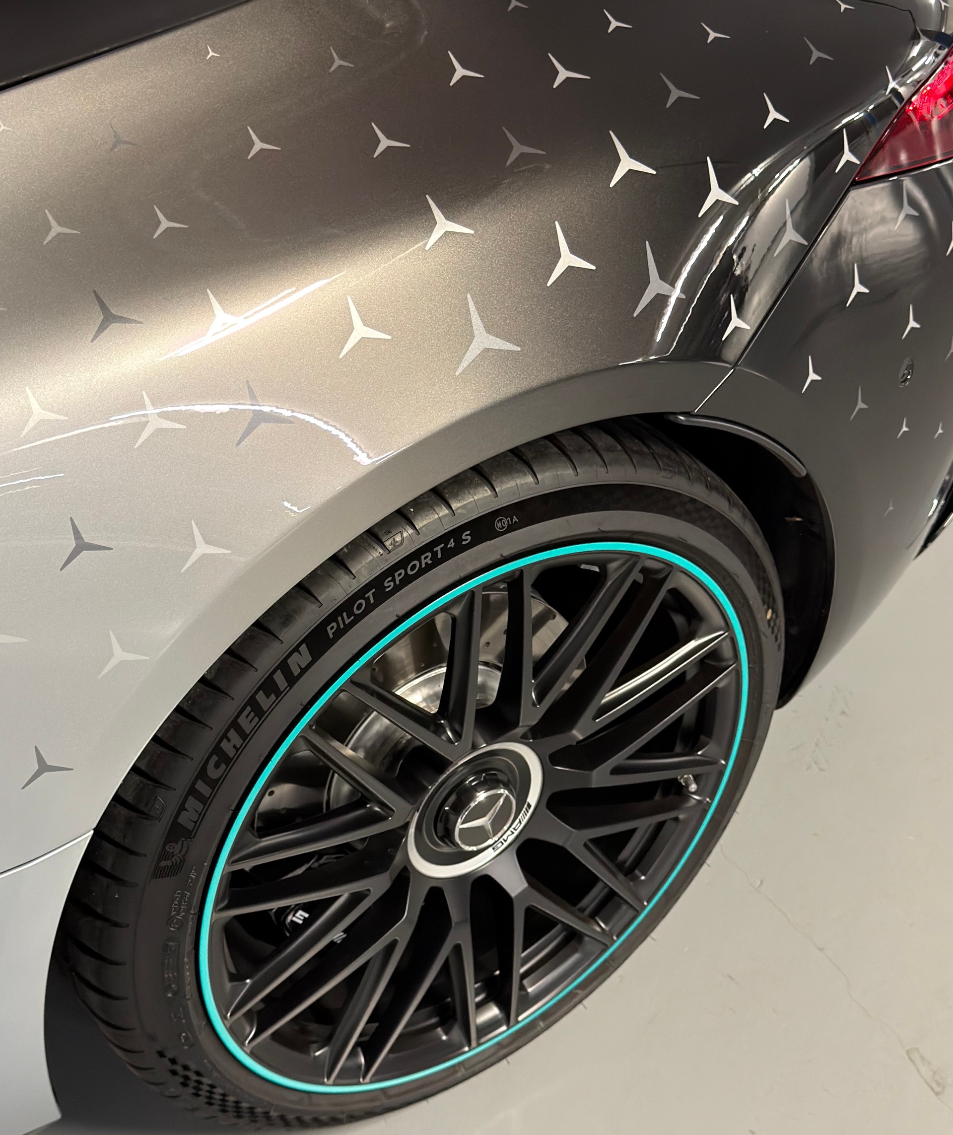 MERCEDES-BENZ AMG SL 63 4M Speedshift MCT Motorsport Collectors Edition-image-27