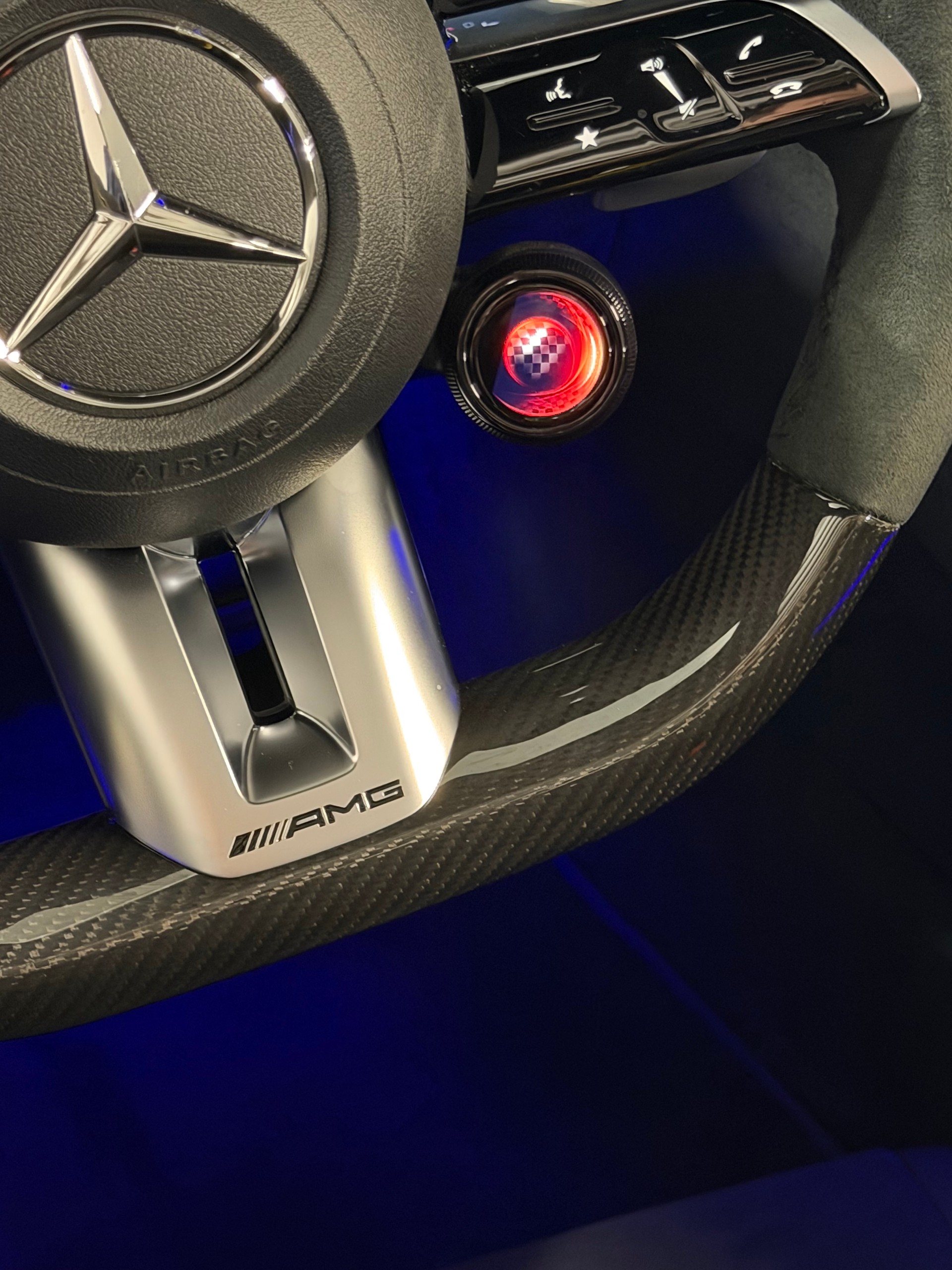 MERCEDES-BENZ AMG SL 63 4M Speedshift MCT Motorsport Collectors Edition-image-23