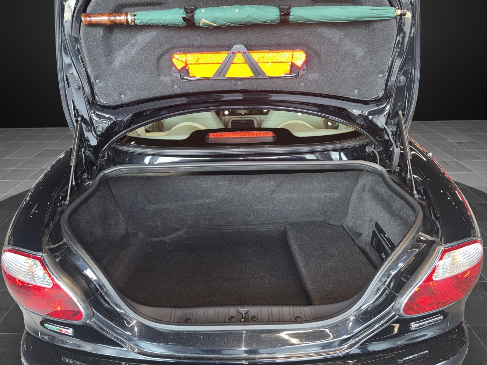 JAGUAR XKR Coupé S/C-image-11