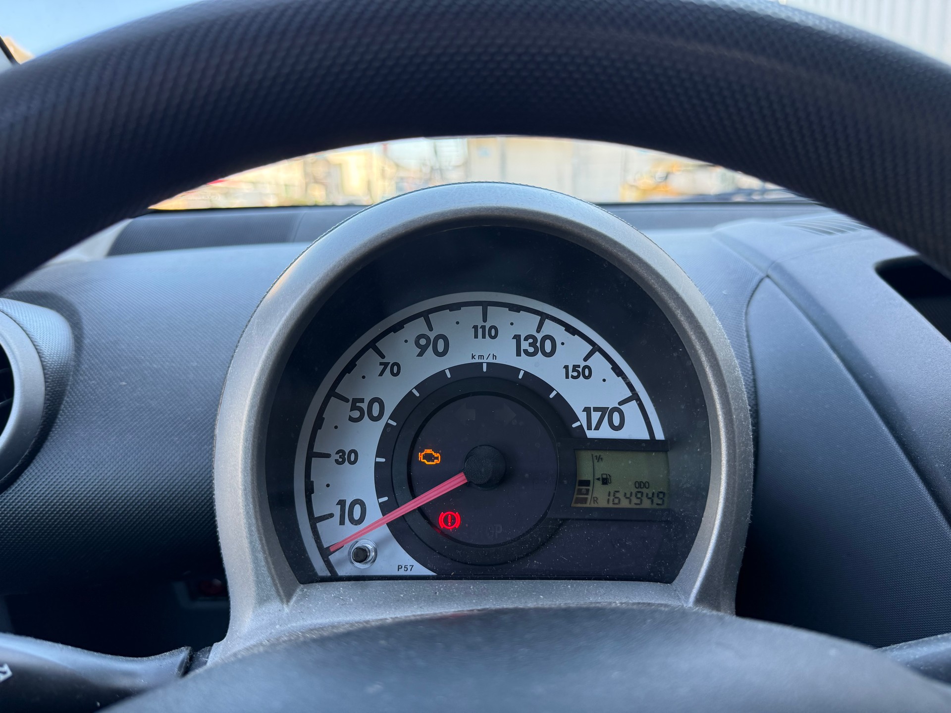 TOYOTA Aygo 1.0 Linea Terra-image-8