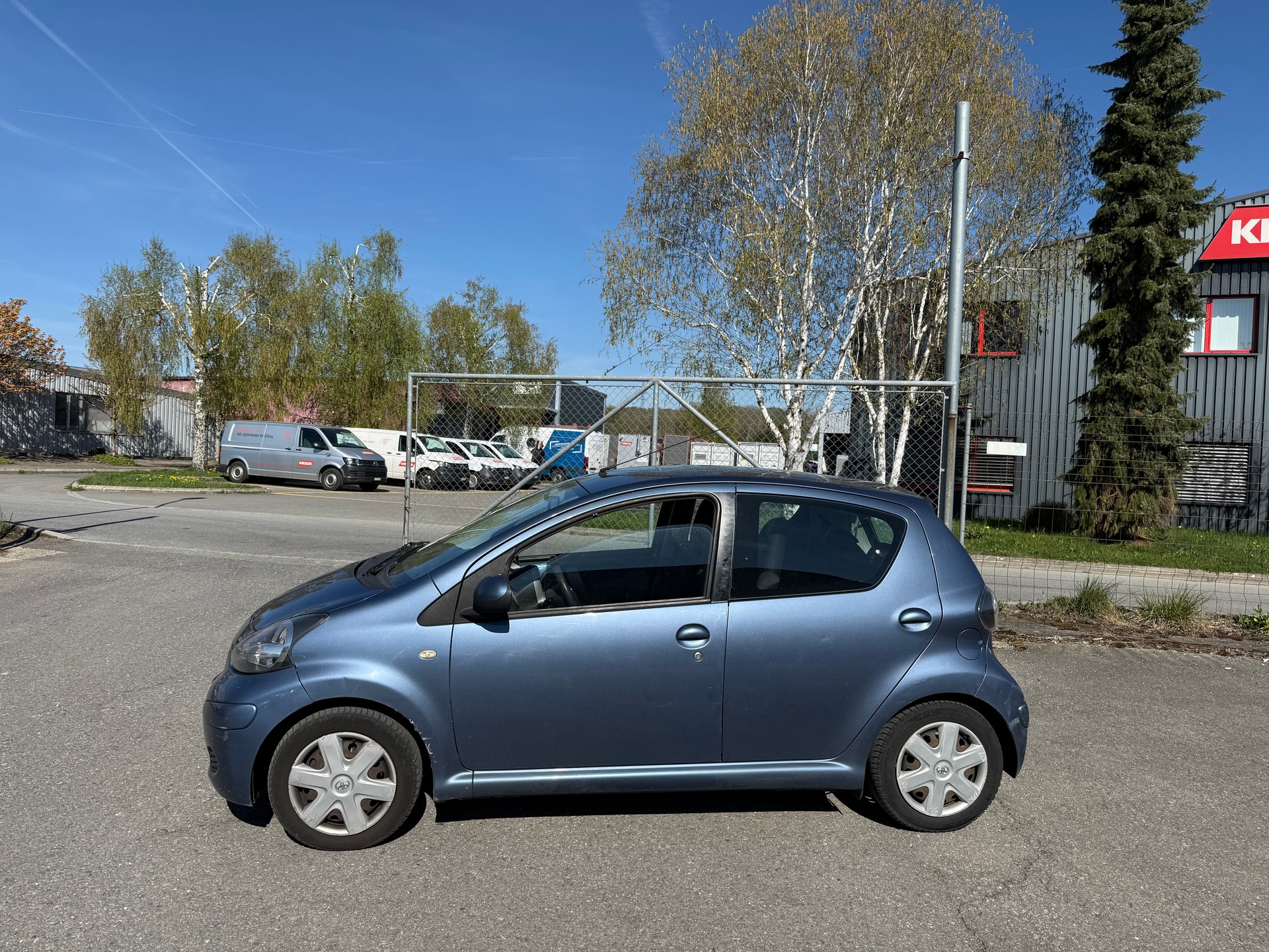 TOYOTA Aygo 1.0 Linea Terra-image-3