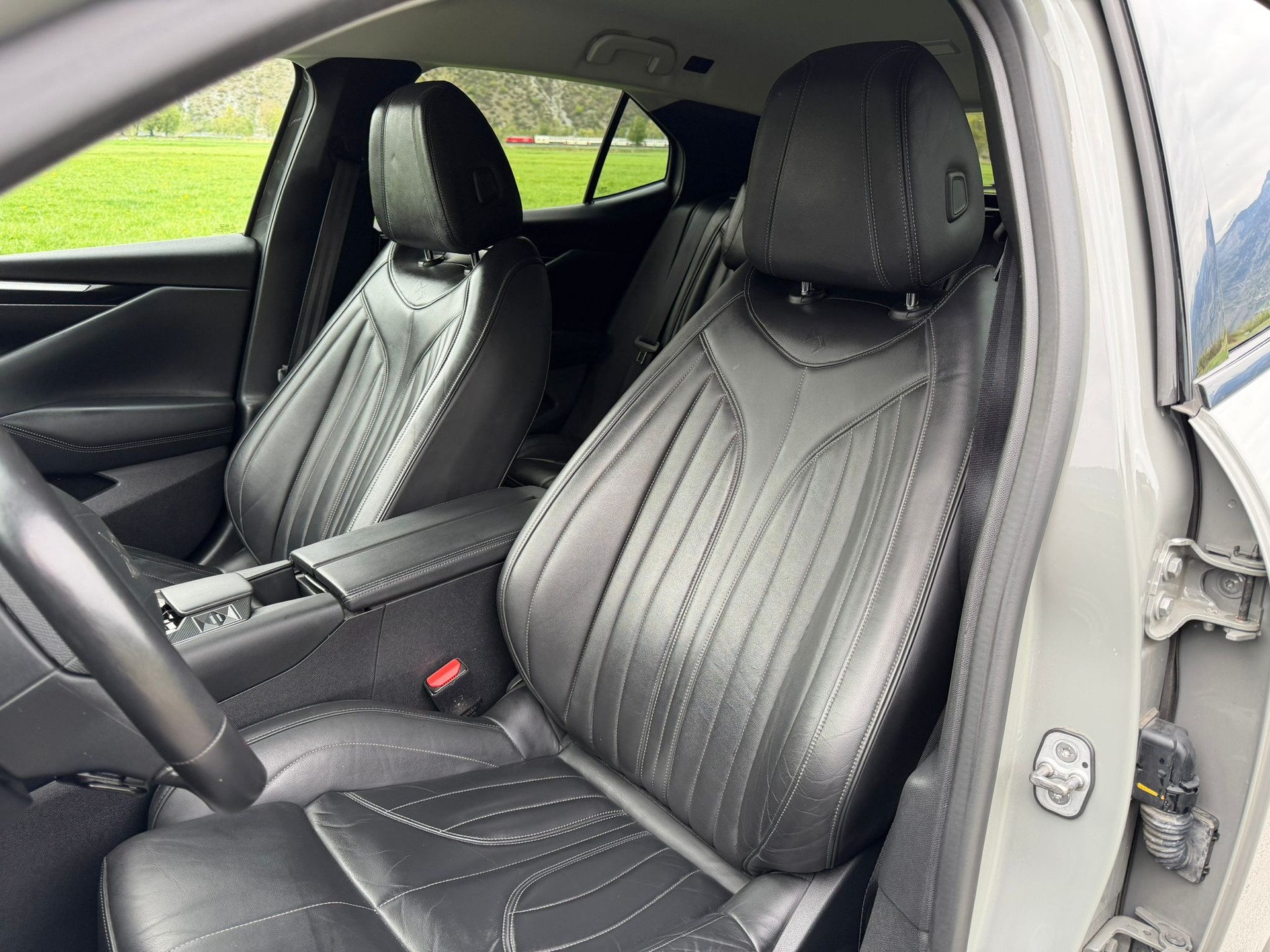 DS AUTOMOBILES DS 4 1.6 HYBRID4-image-12