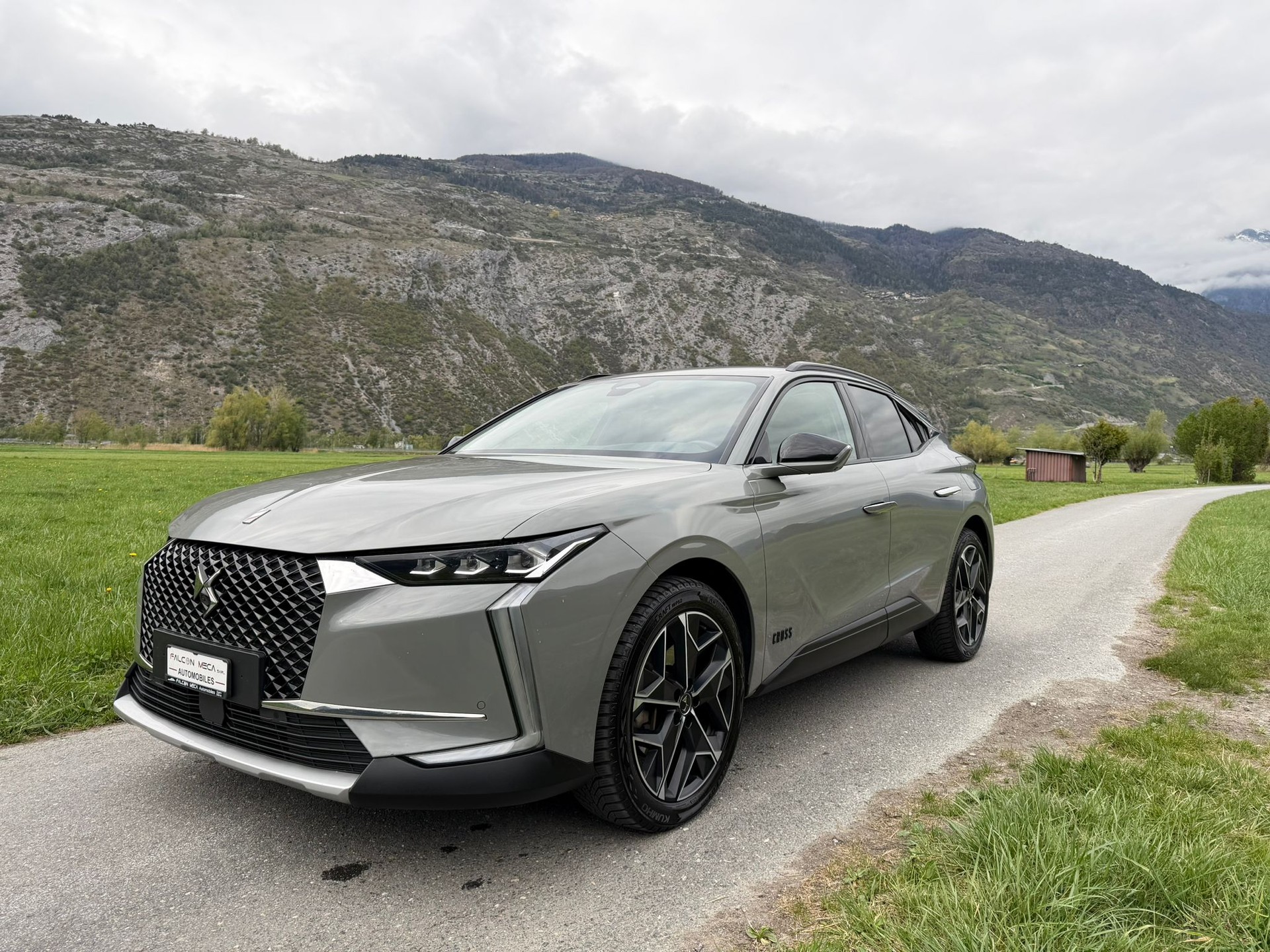DS AUTOMOBILES DS 4 1.6 HYBRID4-showroom-element-3