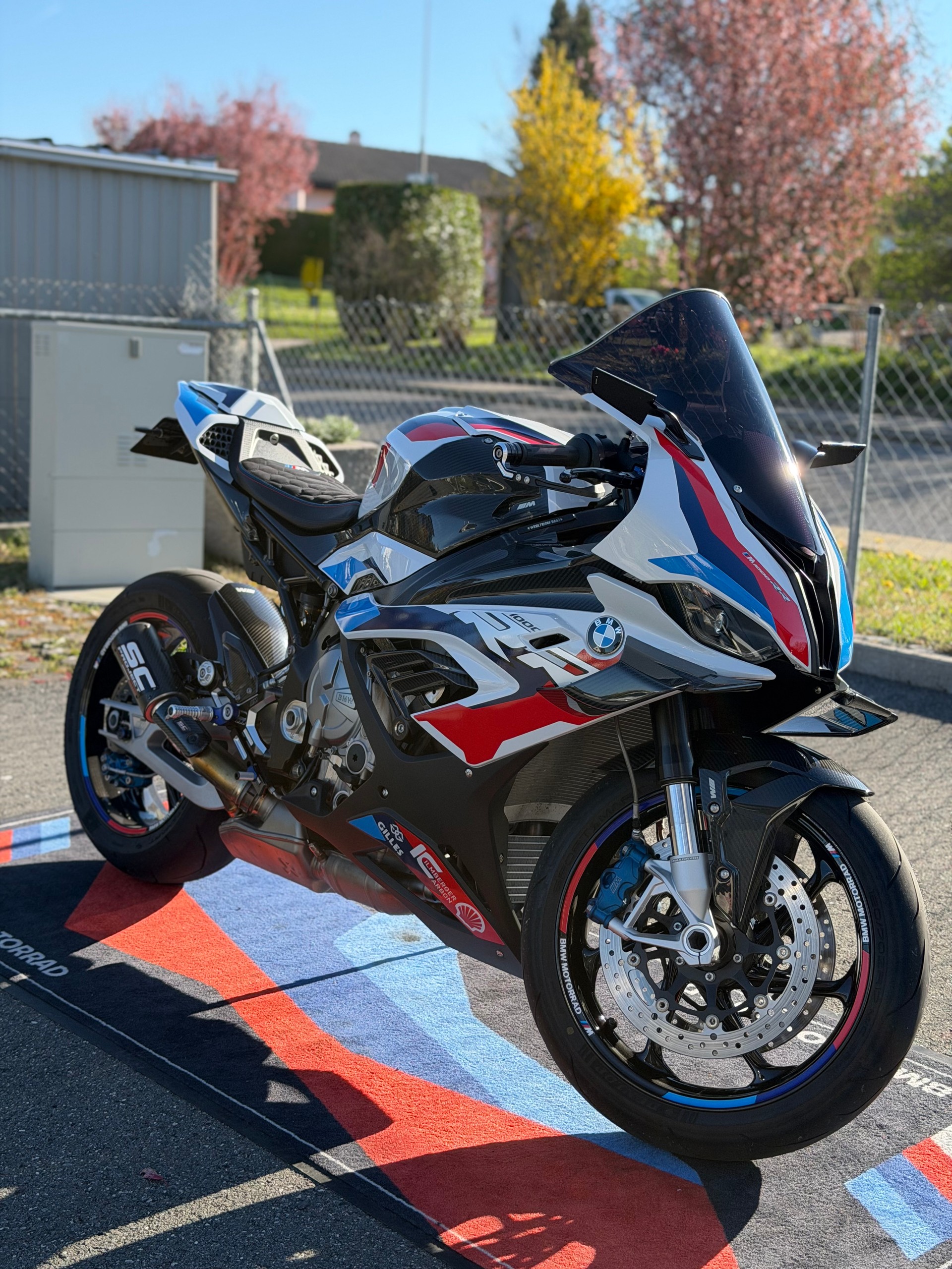 BMW M 1000 RR