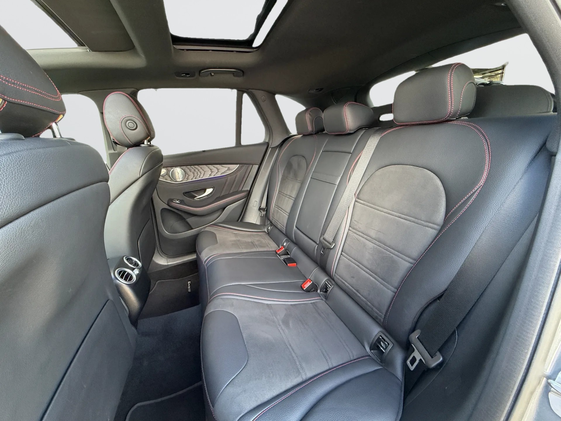 MERCEDES-BENZ GLC 43 AMG 4Matic 9G-Tronic-image-10
