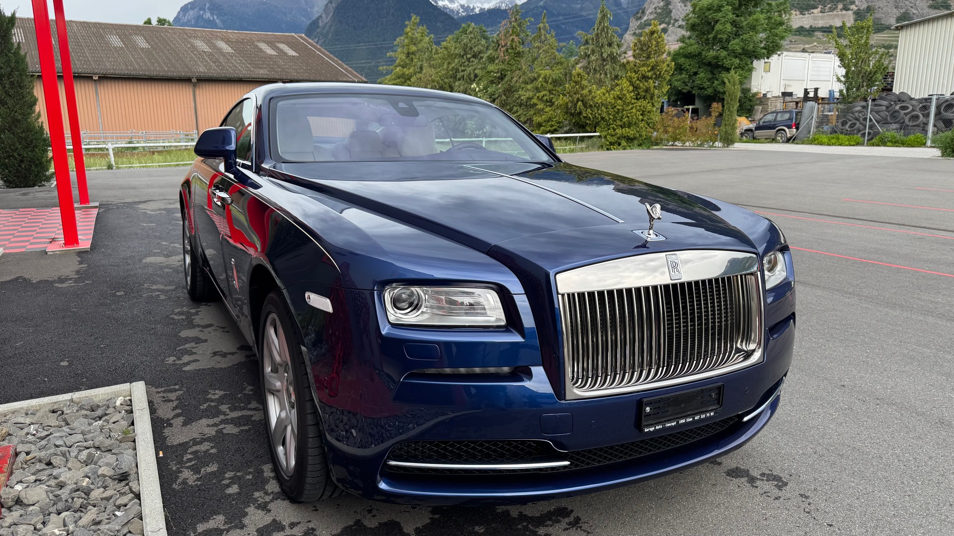 ROLLS-ROYCE Wraith 6.6 V12-showroom-element-1