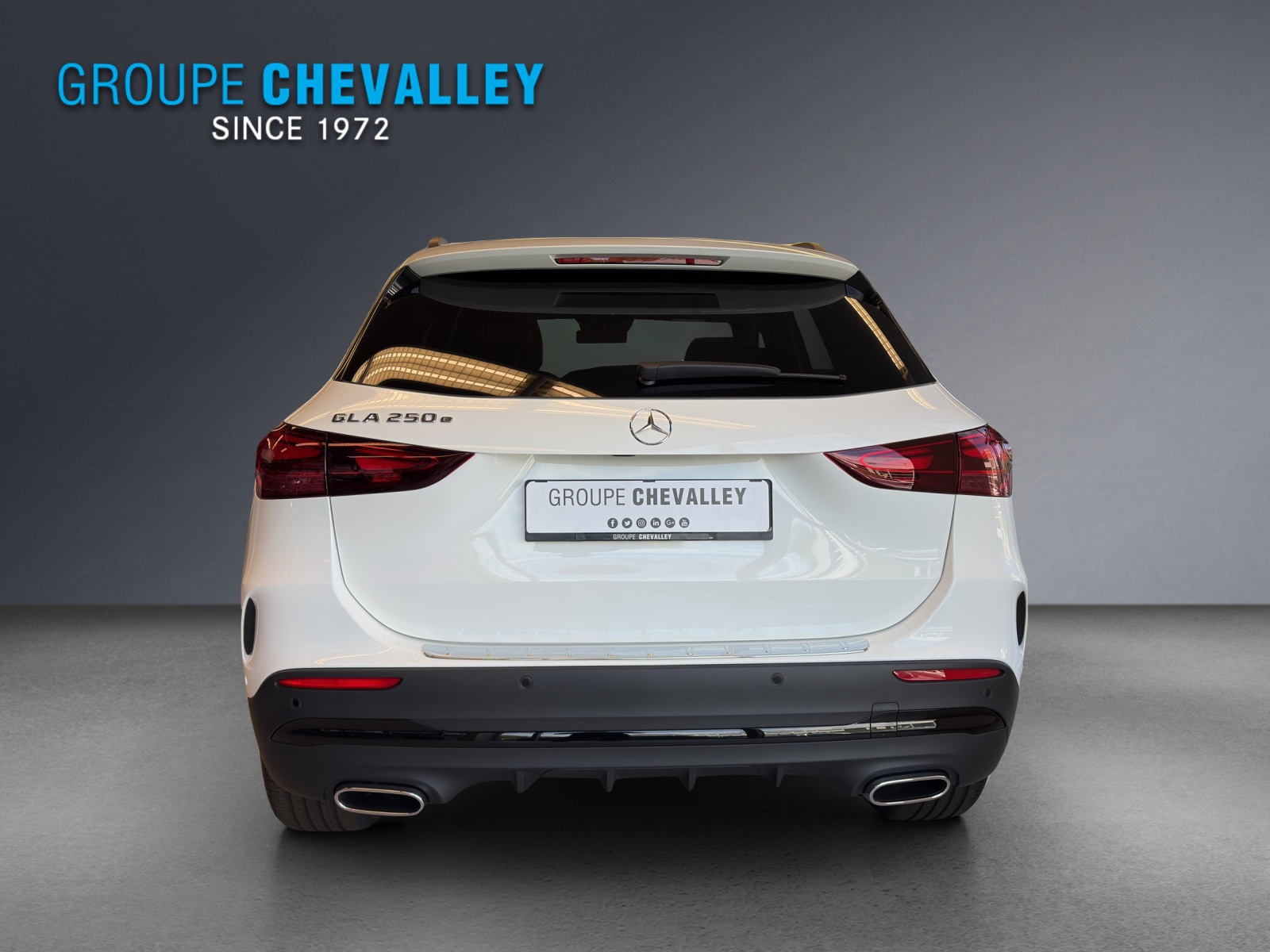 MERCEDES-BENZ GLA 250e Hybrid Technology EQ Star-image-4