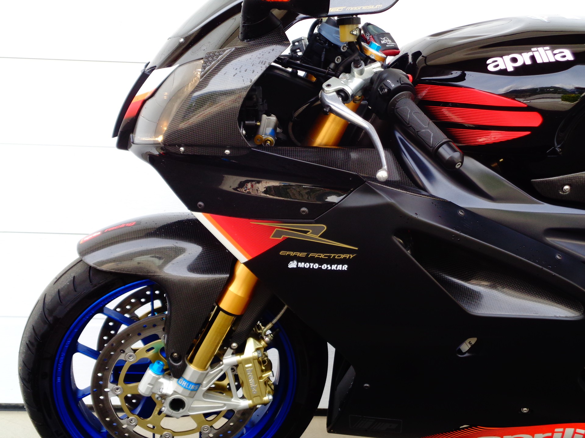 APRILIA RSV 1000 R I.E. Factory-image-9