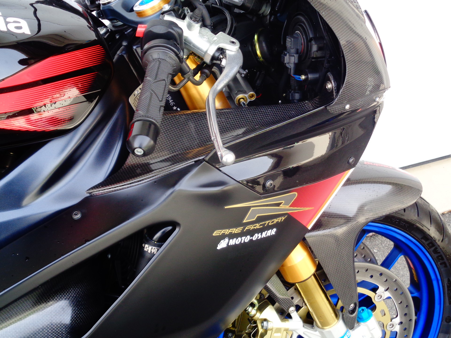 APRILIA RSV 1000 R I.E. Factory-image-3