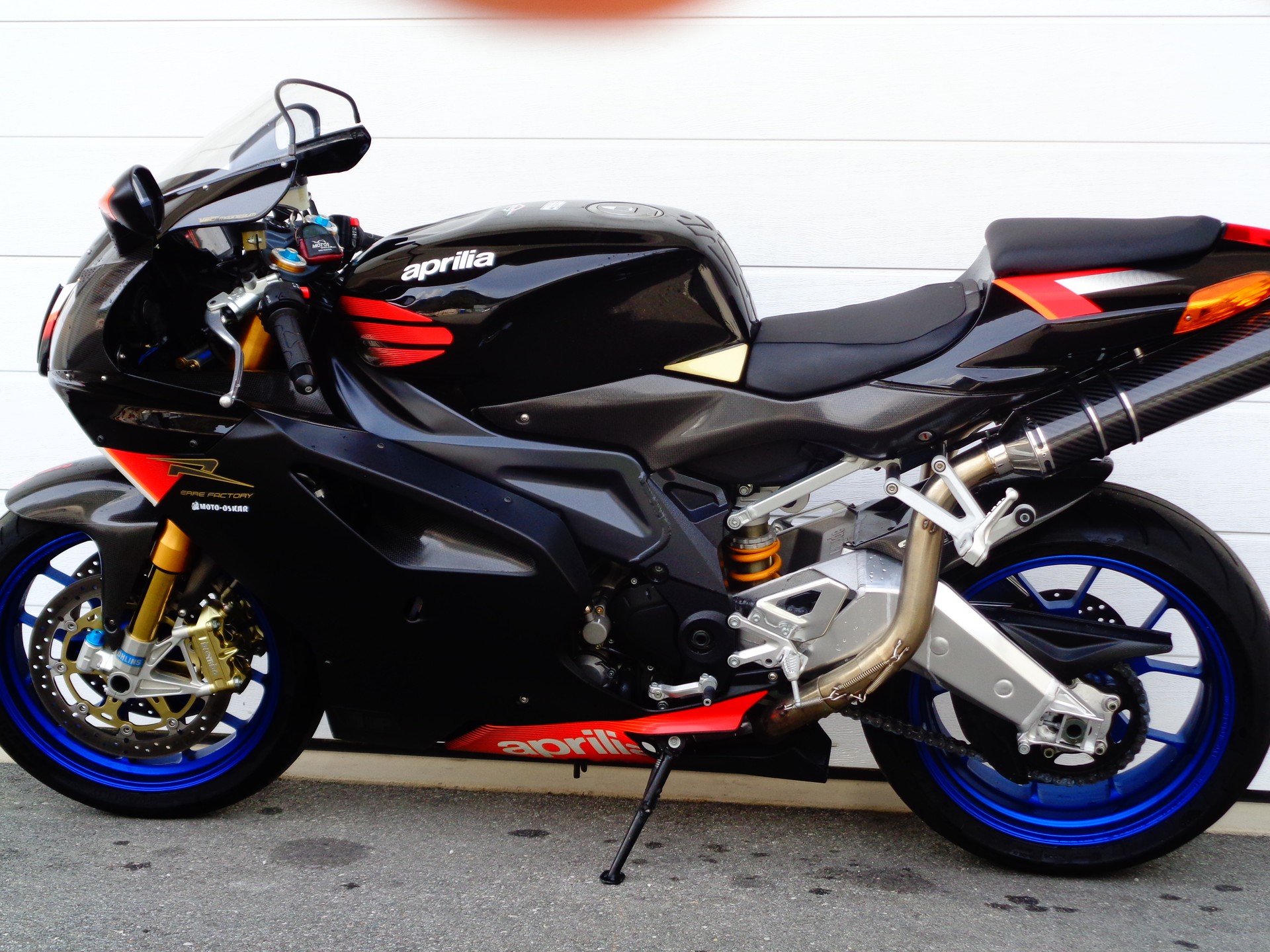 APRILIA RSV 1000 R I.E. Factory-image-11