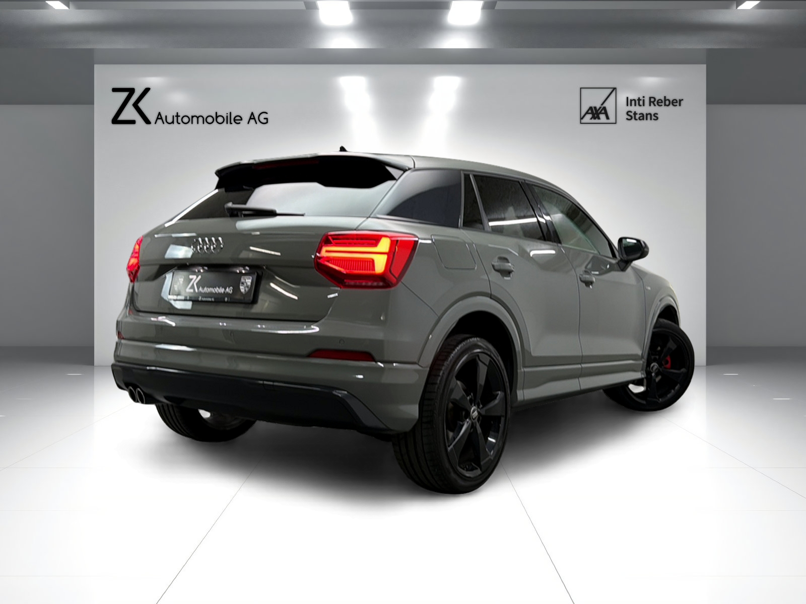 AUDI Q2 40 TFSI Sport Attraction 190PS S-Line Quantum Gray quattro S-tronic-showroom-element-1